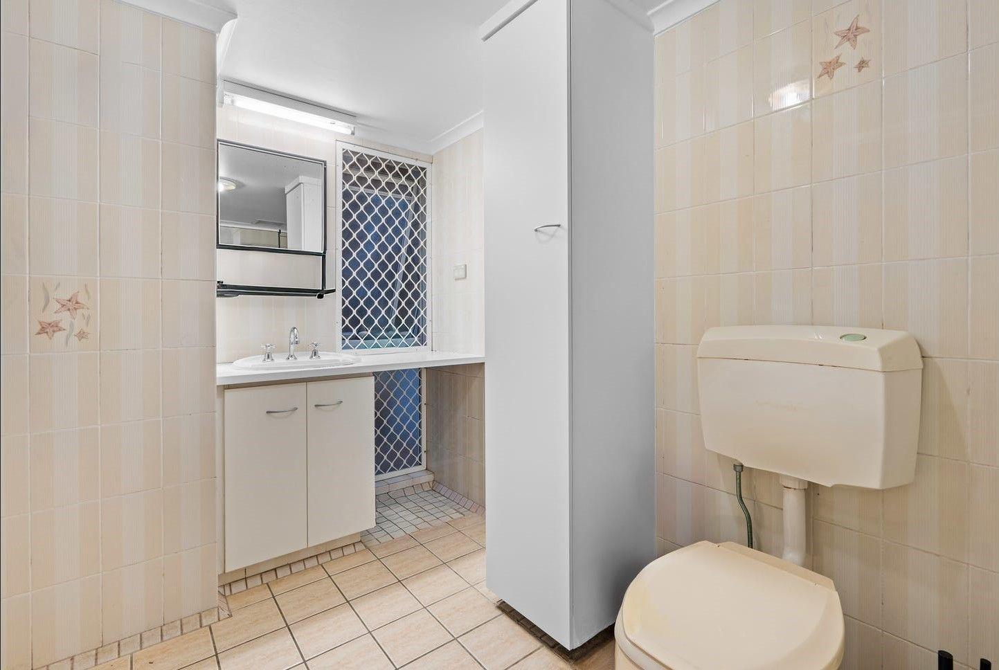 GROUND FLOOR UNFURNISHED UNIT