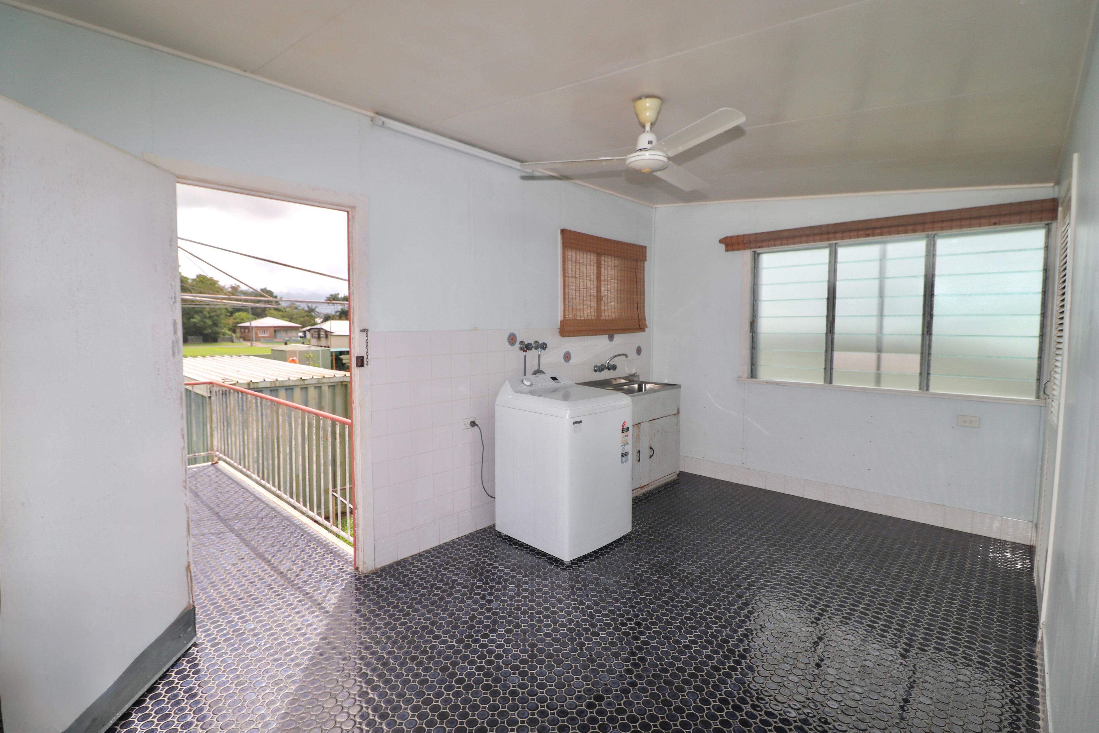 FAMILY HOME IN GOOD LOCATION