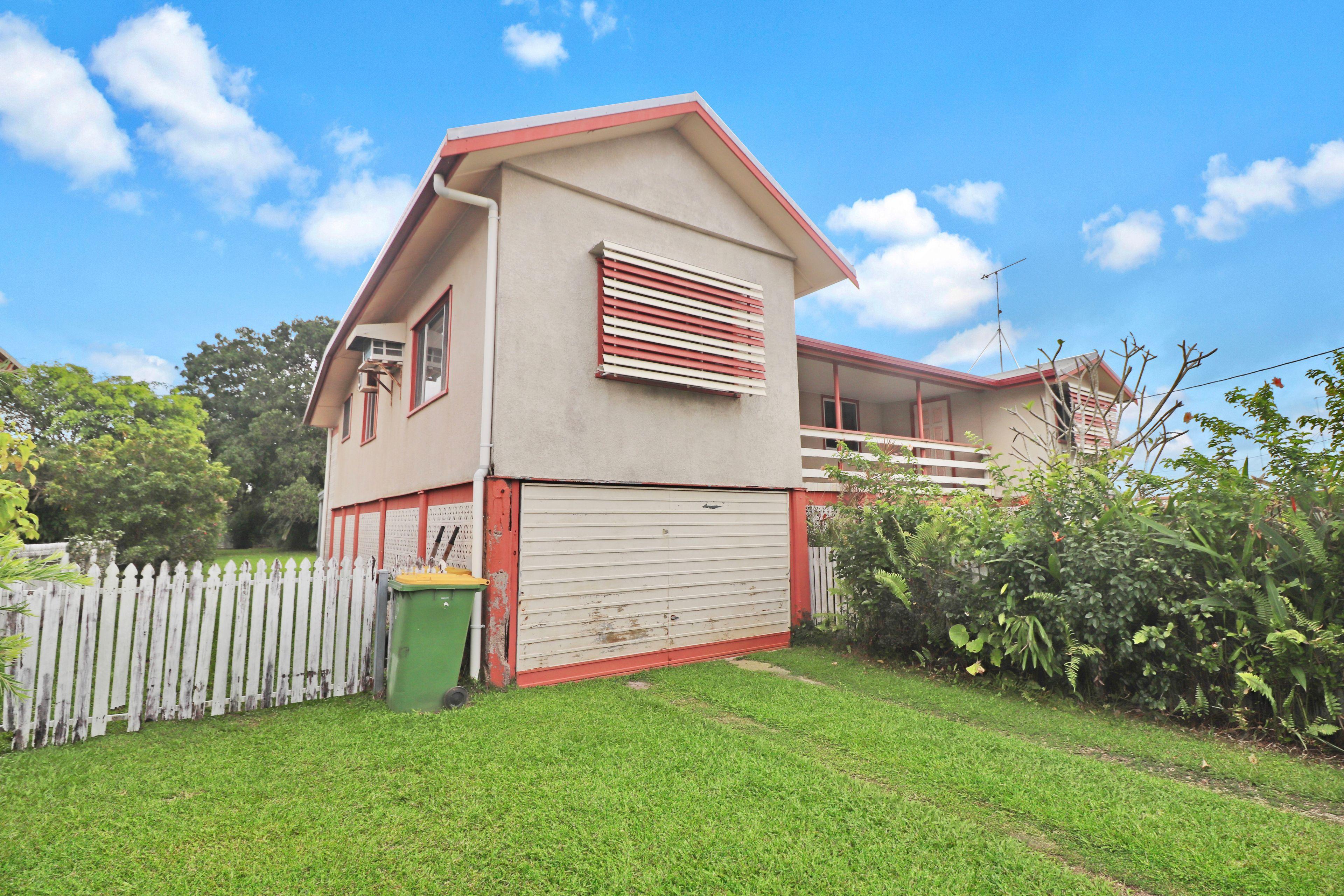 FAMILY HOME IN GOOD LOCATION