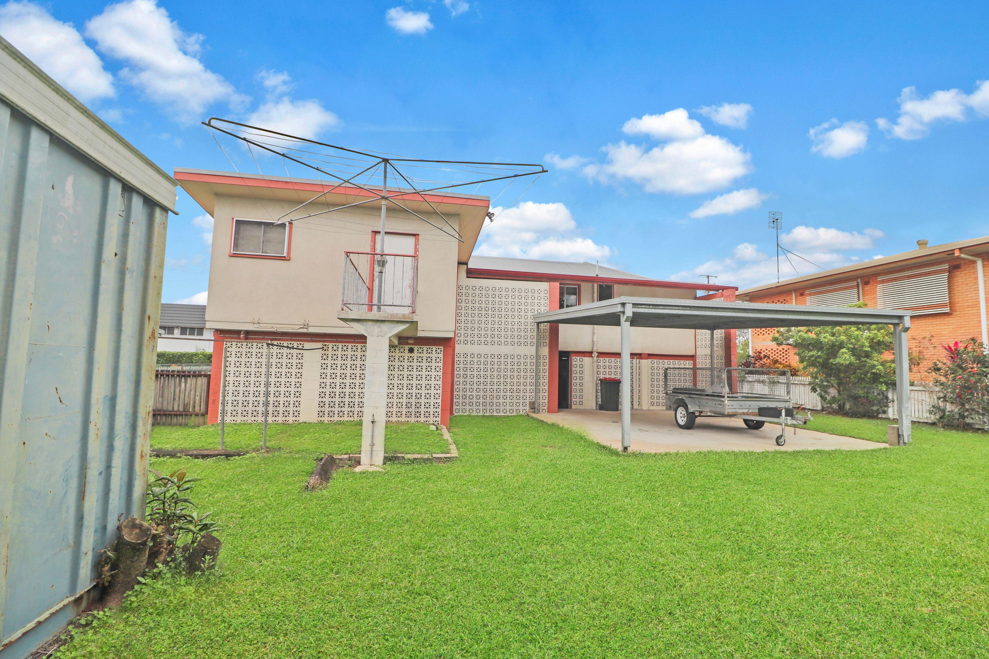 FAMILY HOME IN GOOD LOCATION