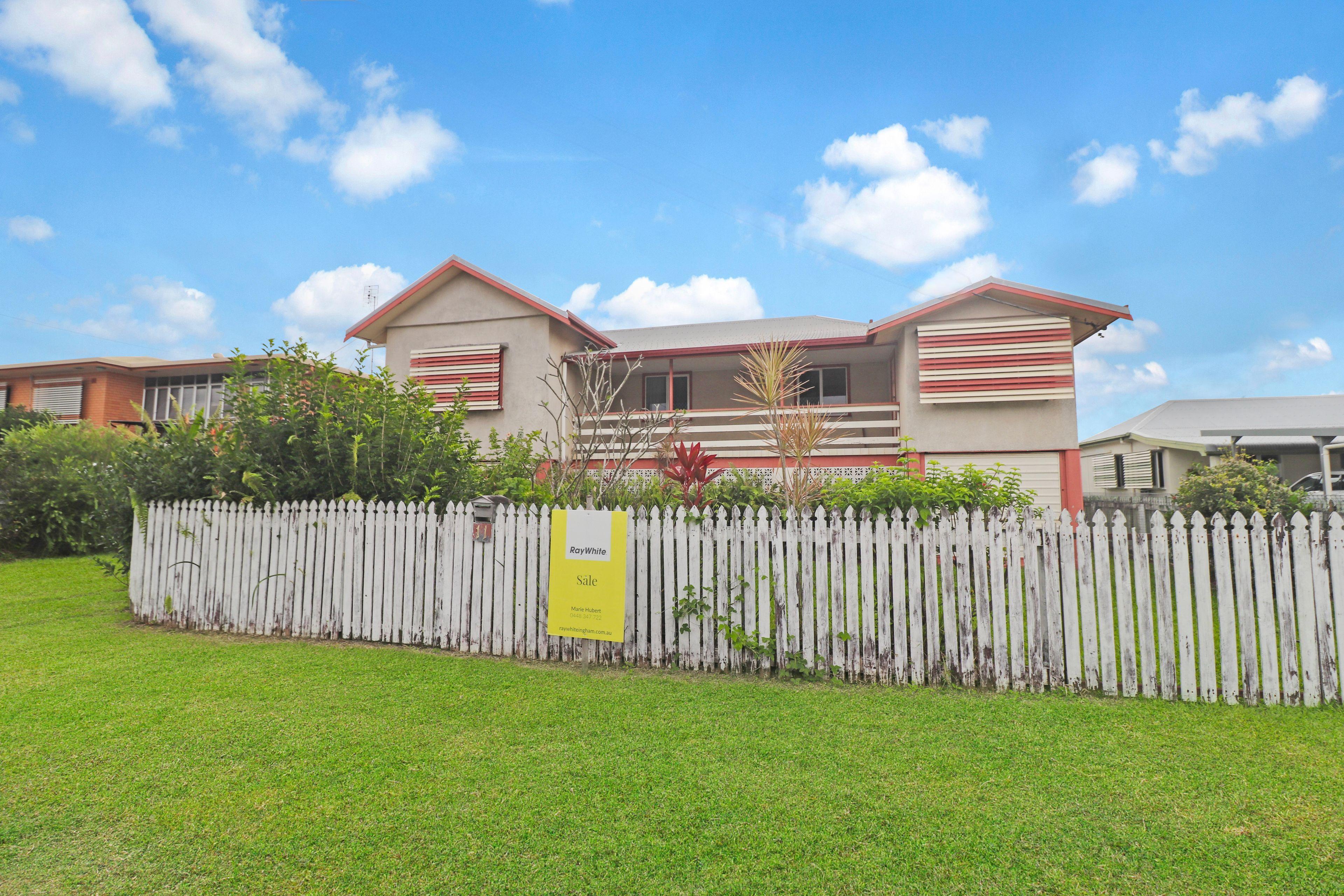 FAMILY HOME IN GOOD LOCATION