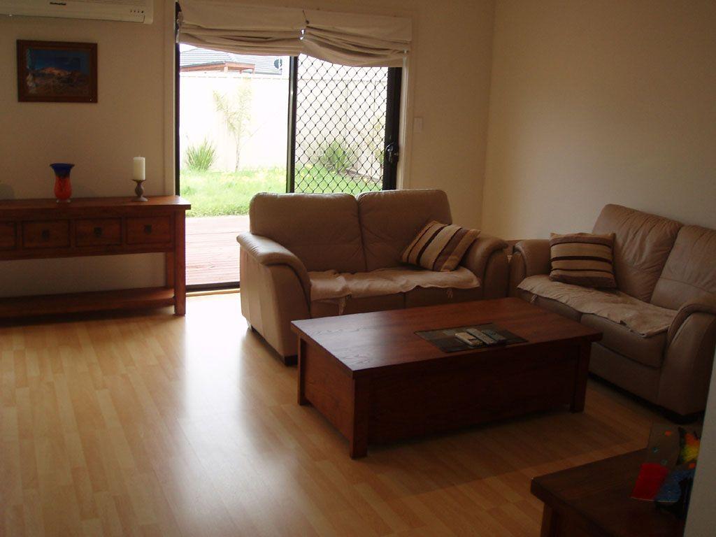Neat tidy secure family home located close to all facilities.