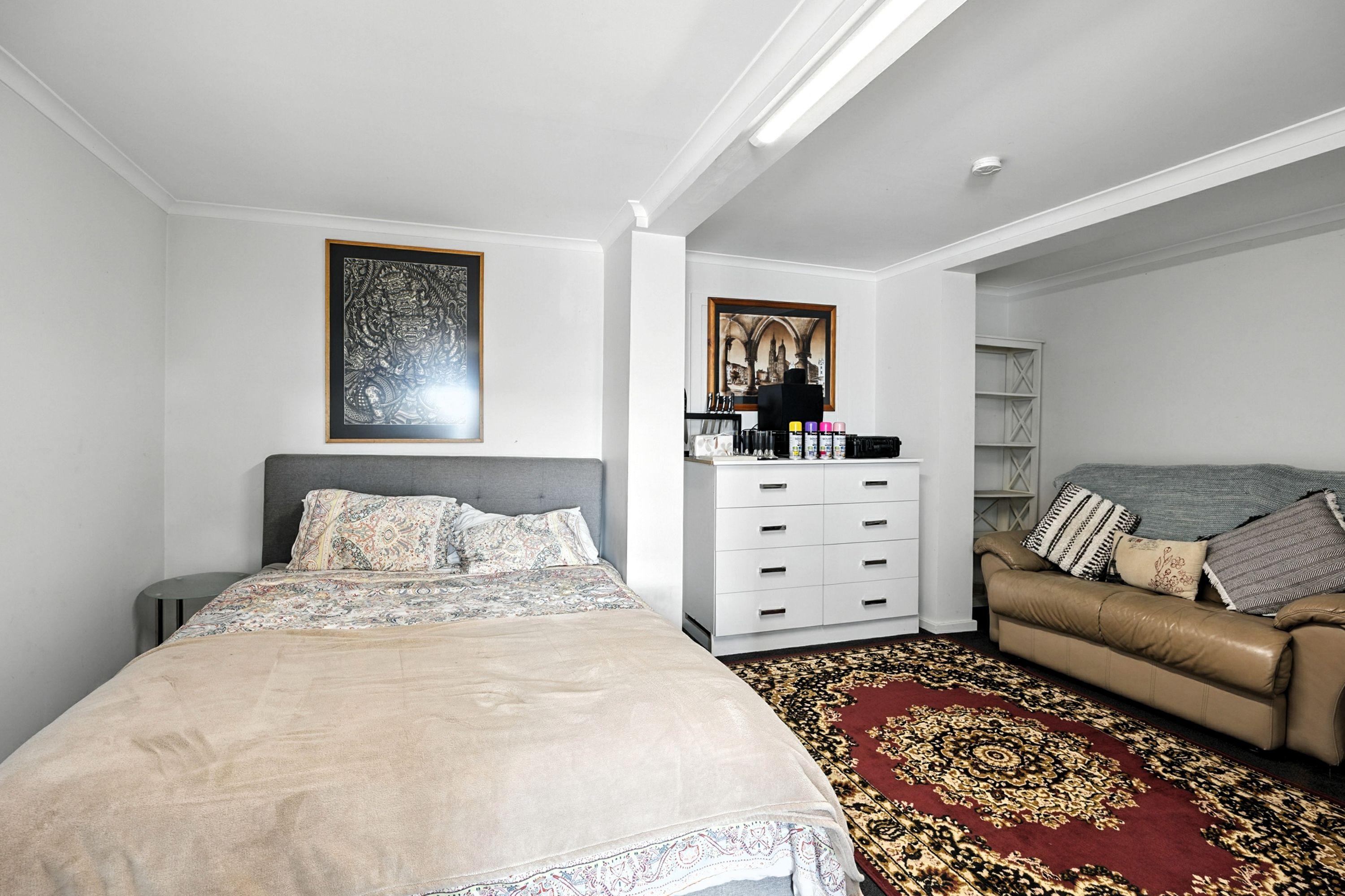 Stylish and Comfortable Family Living