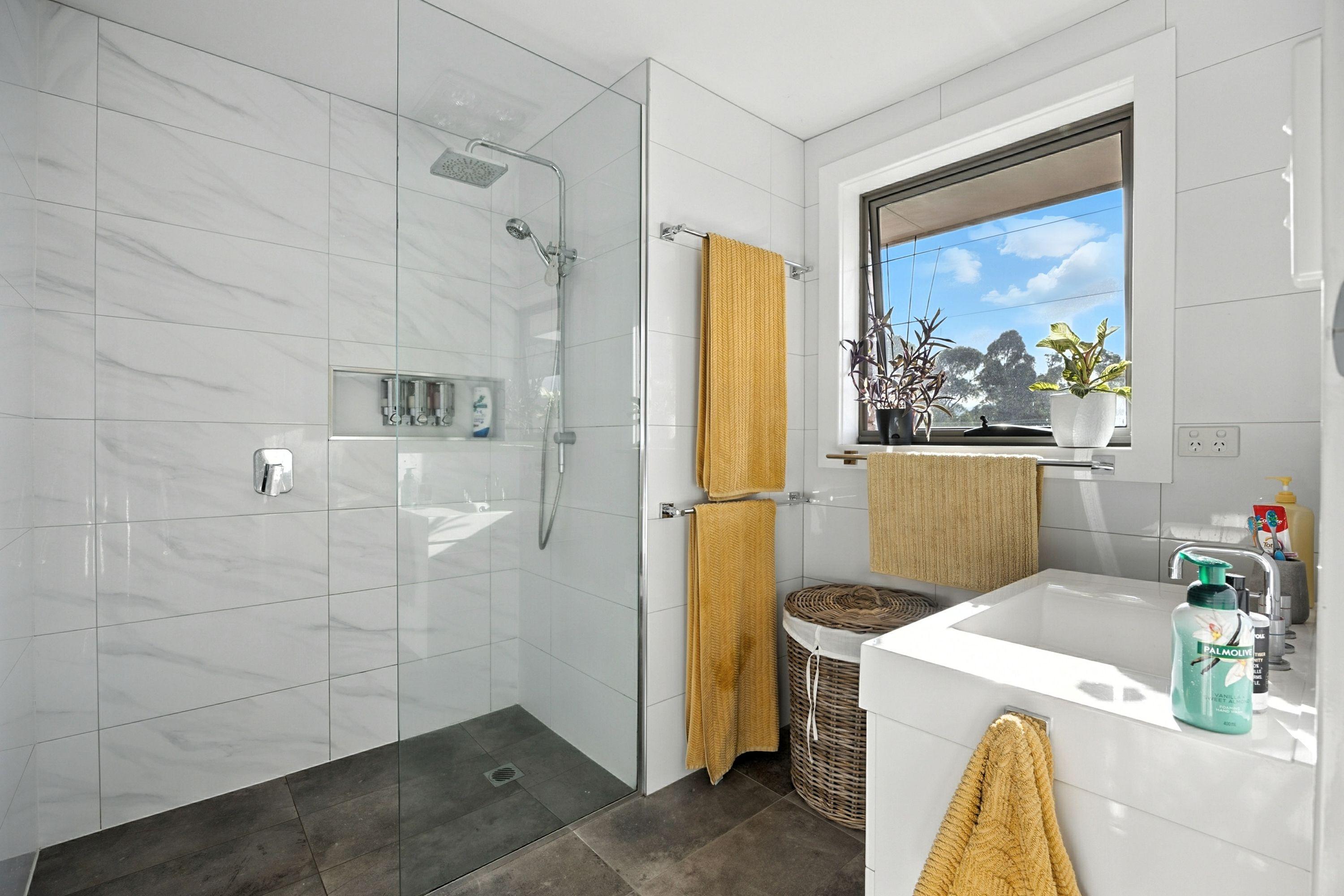Stylish and Comfortable Family Living
