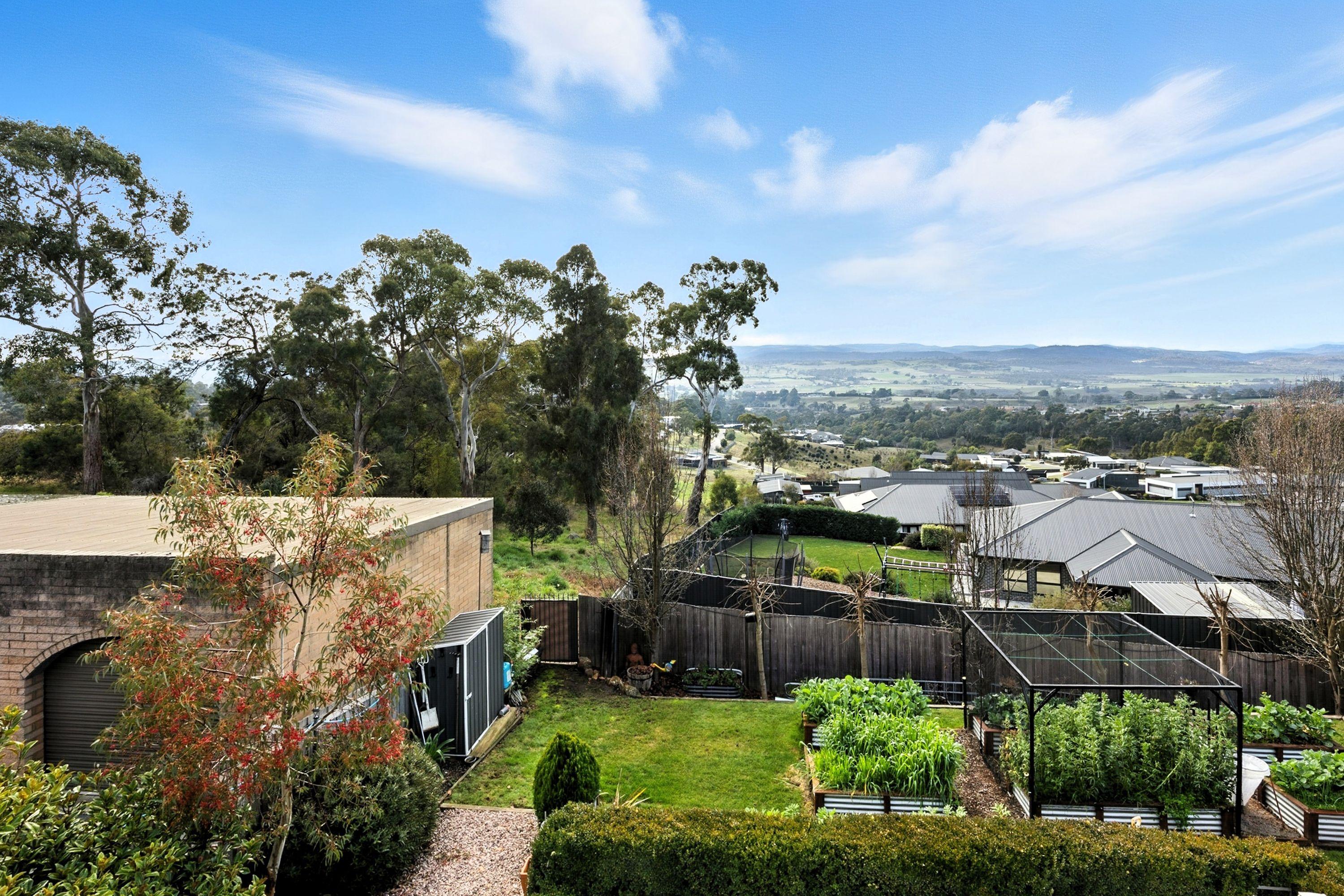 Stylish and Comfortable Family Living