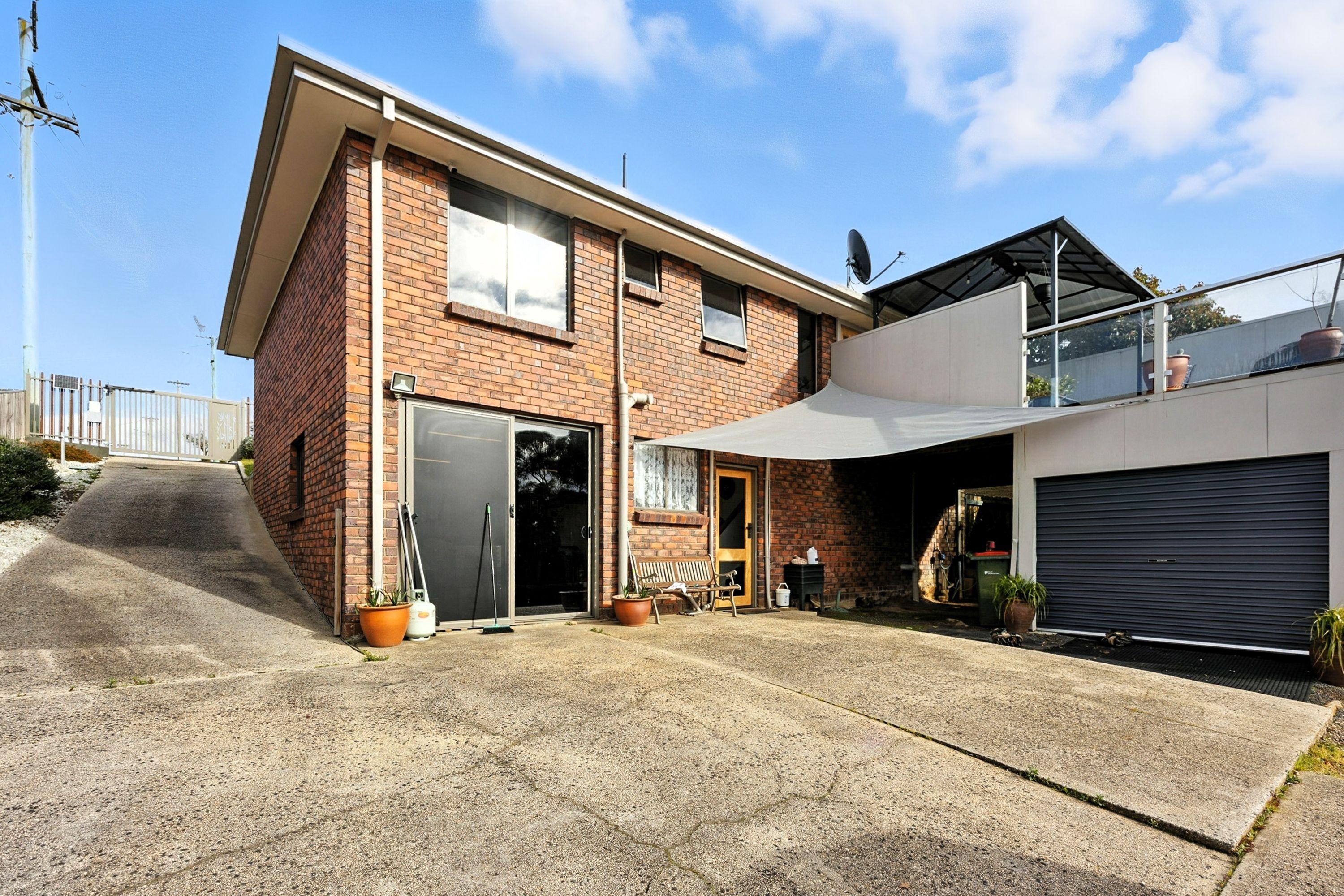 Stylish and Comfortable Family Living