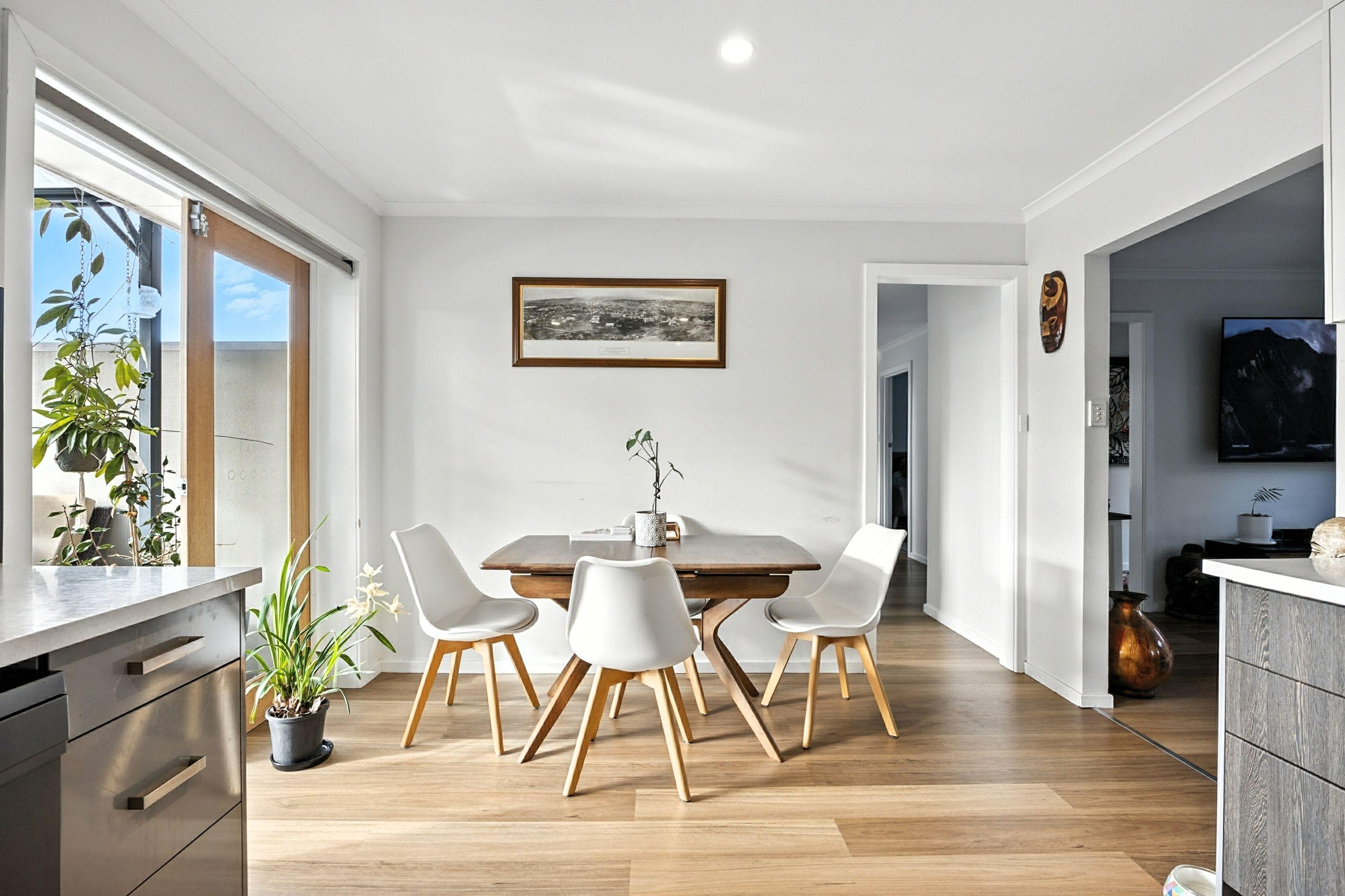Stylish and Comfortable Family Living