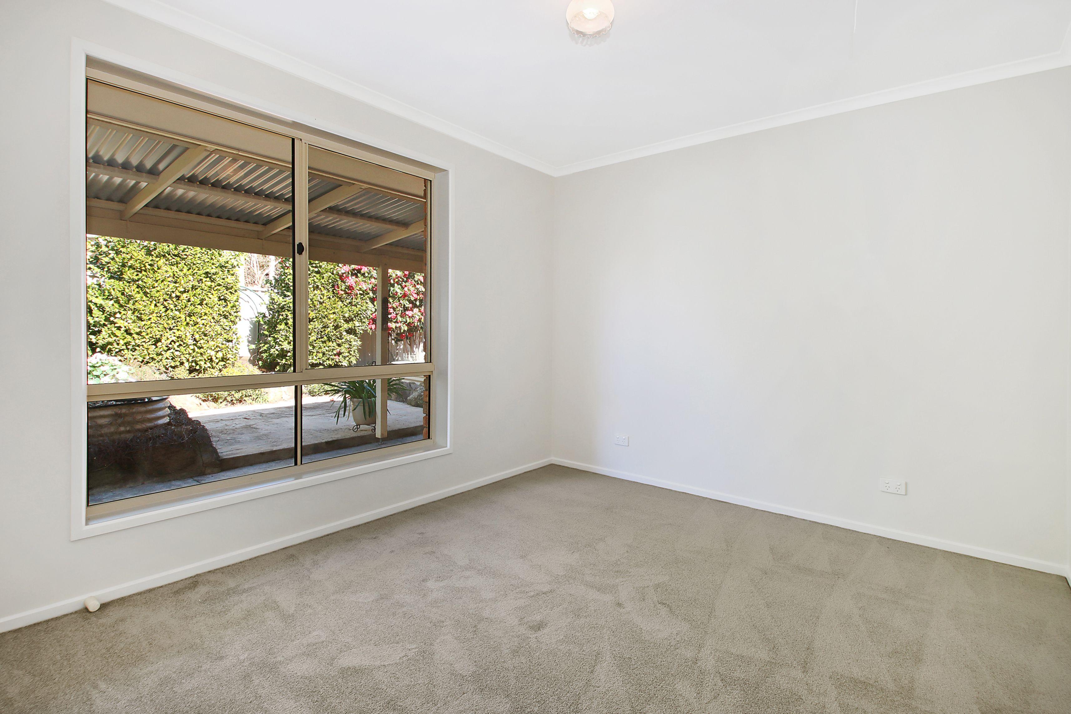 Sun Filled Home in a Quiet Wodonga Court