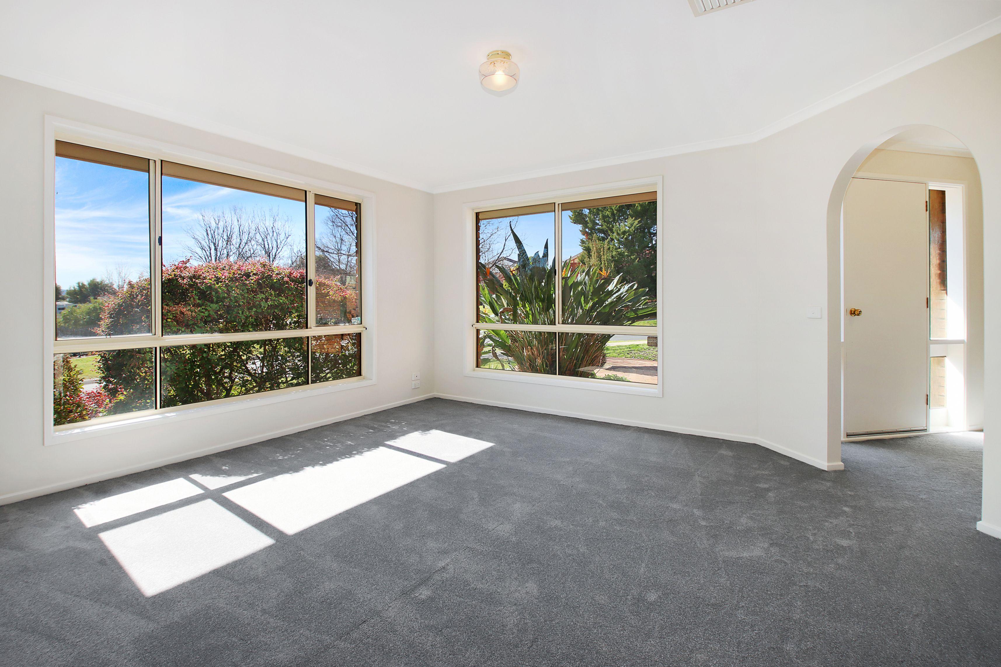 Sun Filled Home in a Quiet Wodonga Court