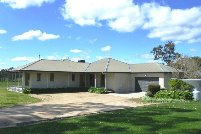 Prop-GPT: House: VIC Seymour, VIC 3660 Home For Rent