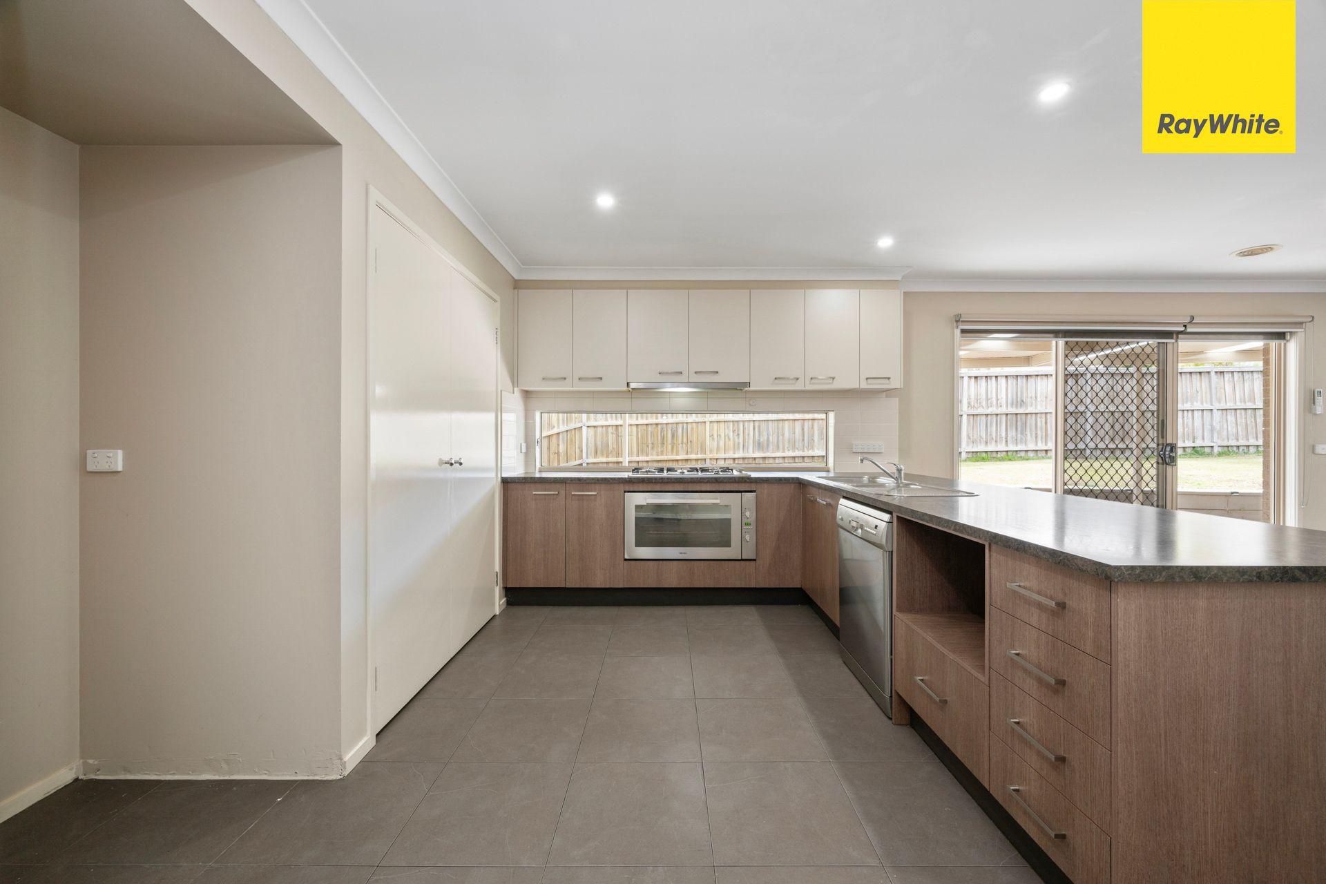 LOCATION - LIFESTYLE - LUXURY - ALL IN ONE