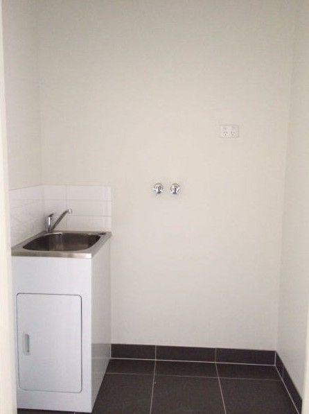 Modern Comfort Meets Urban Convenience in the Heart of West Footscray