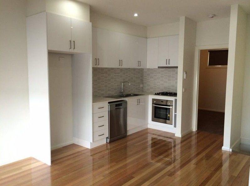 Modern Comfort Meets Urban Convenience in the Heart of West Footscray