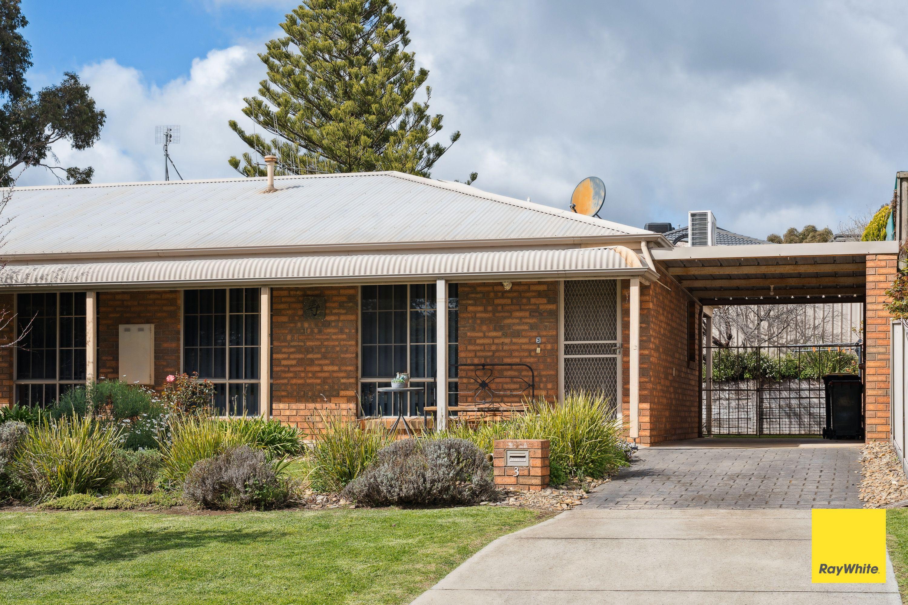 Prop-GPT: House: VIC Golden Square, VIC 3555 Home For Rent