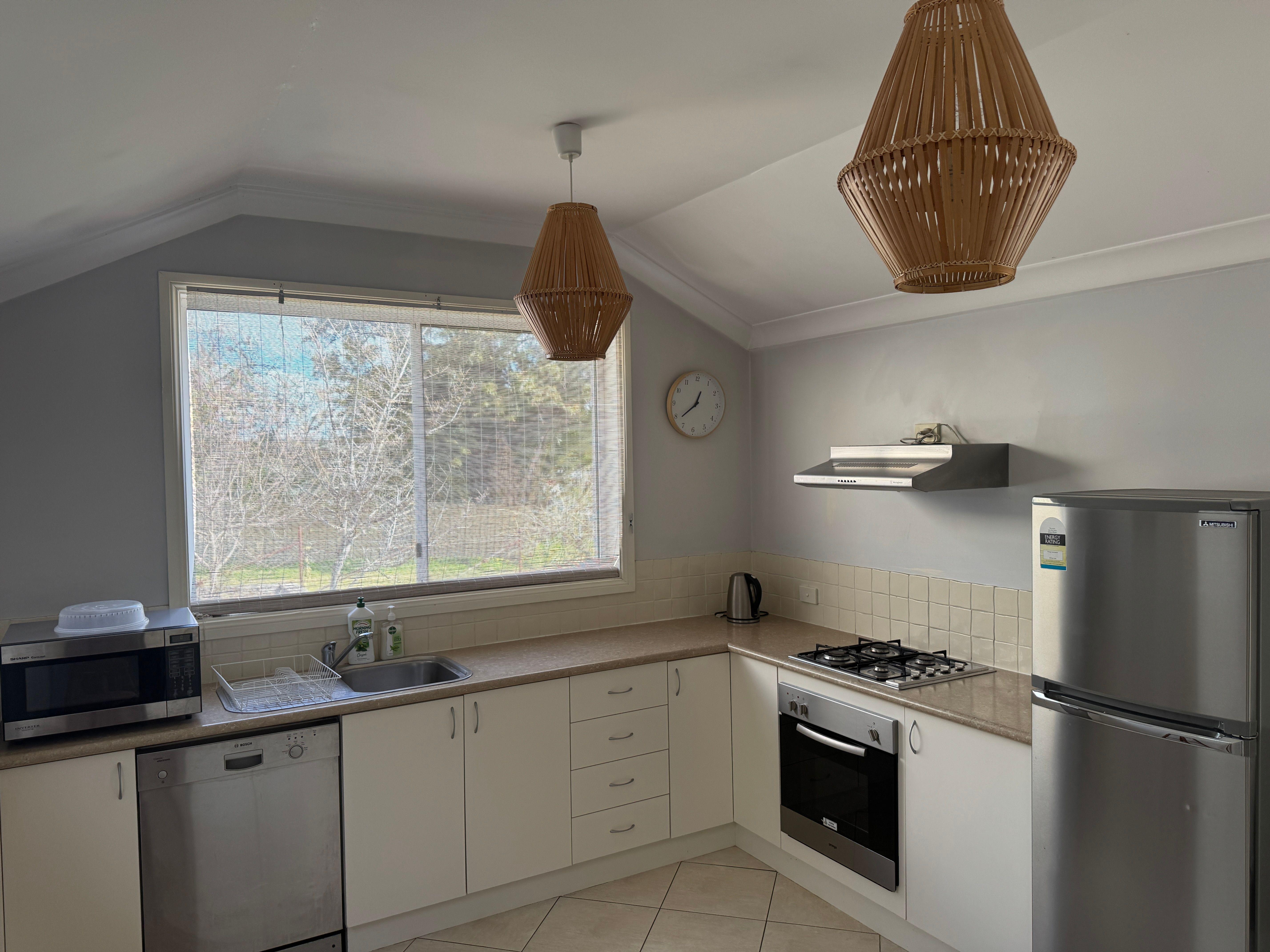 Charming Cottage with a Modern Twist - Fully furnished