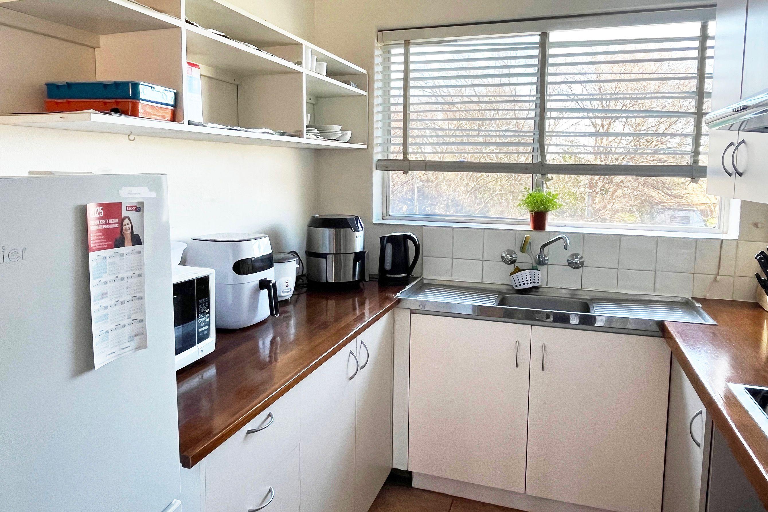 City Access, Suburban Comfort - 2 Bedroom Gem!