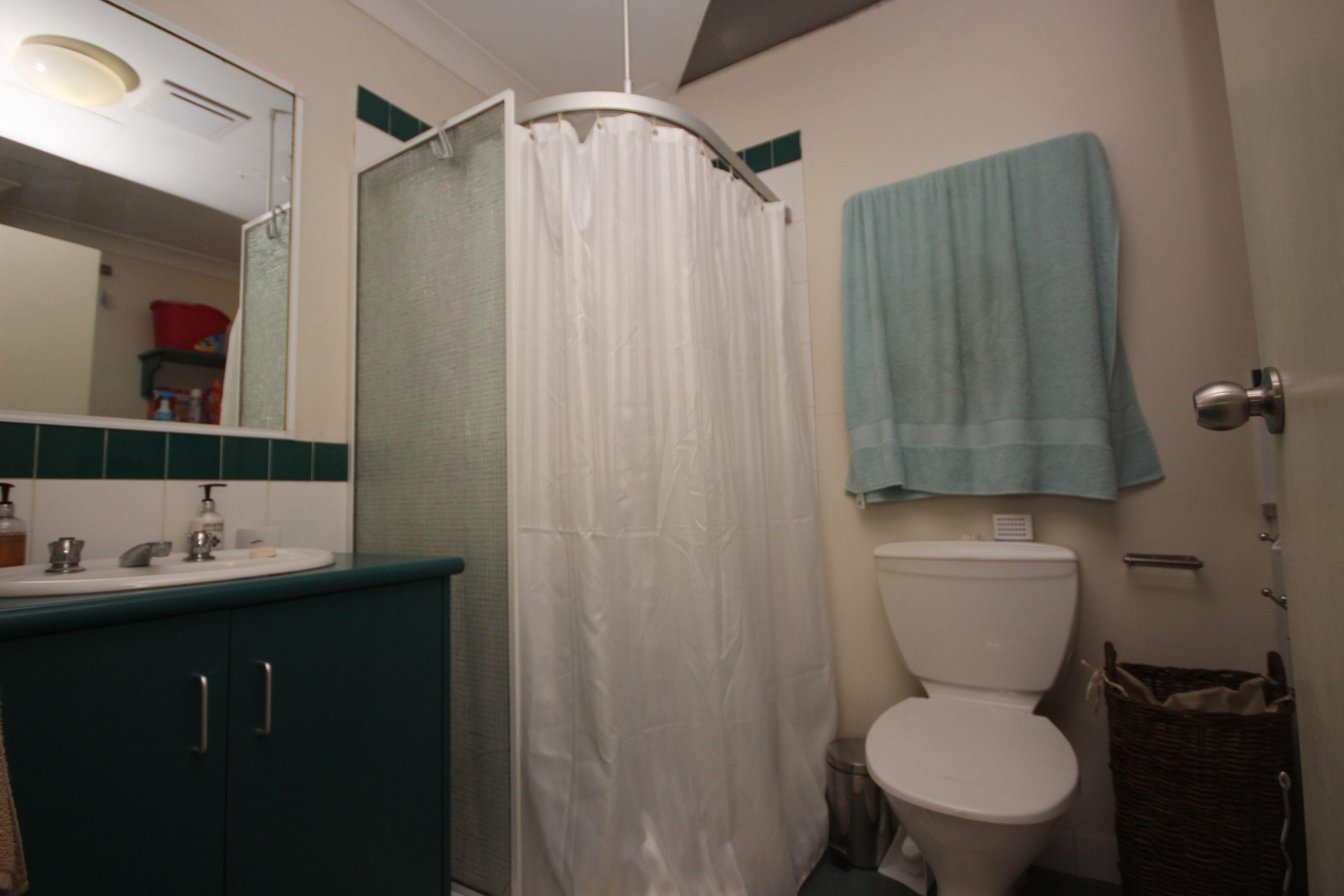 Central and Secure One Bedroom Unit in Wickham