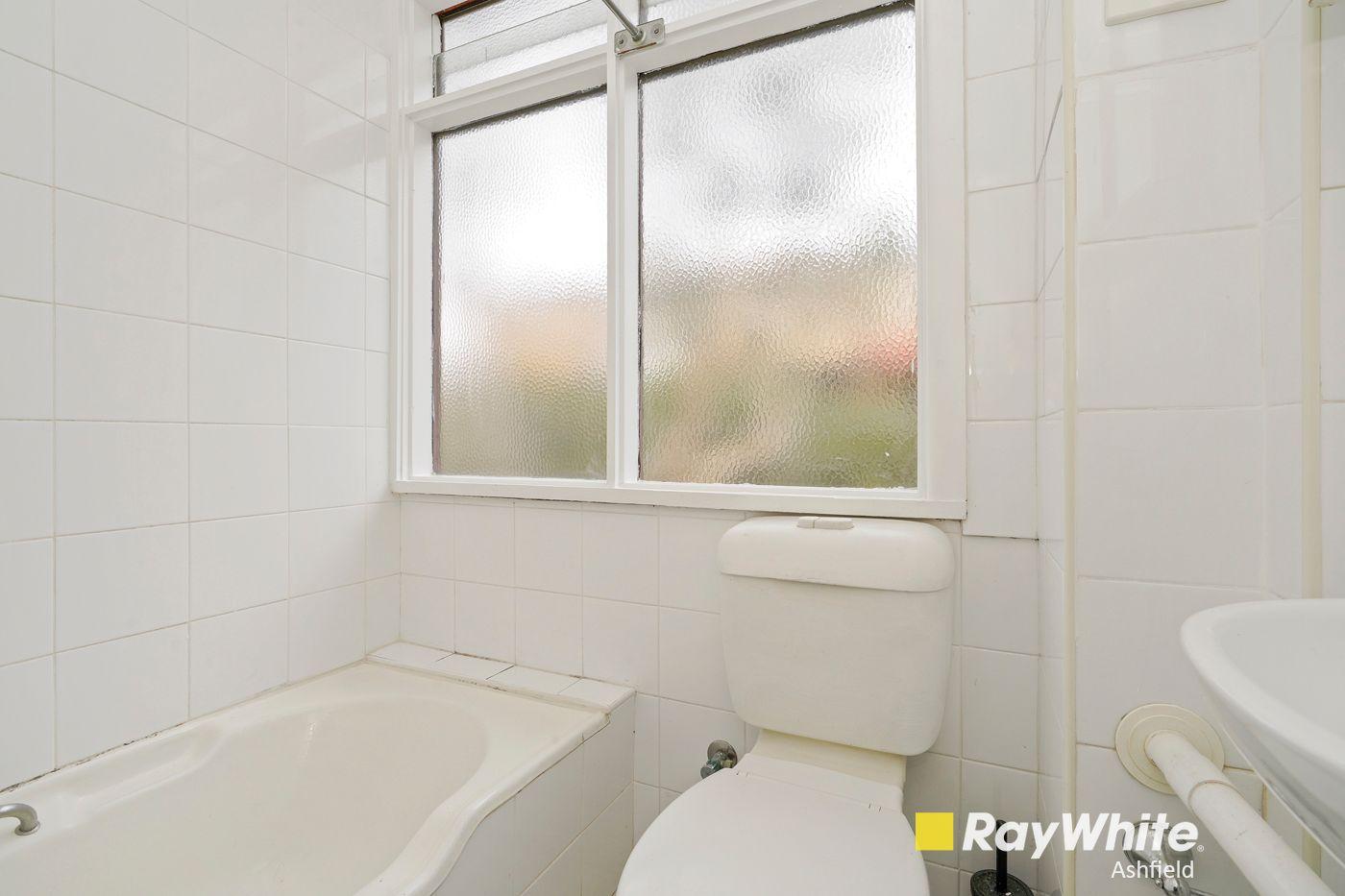 Superbly Located Studio!