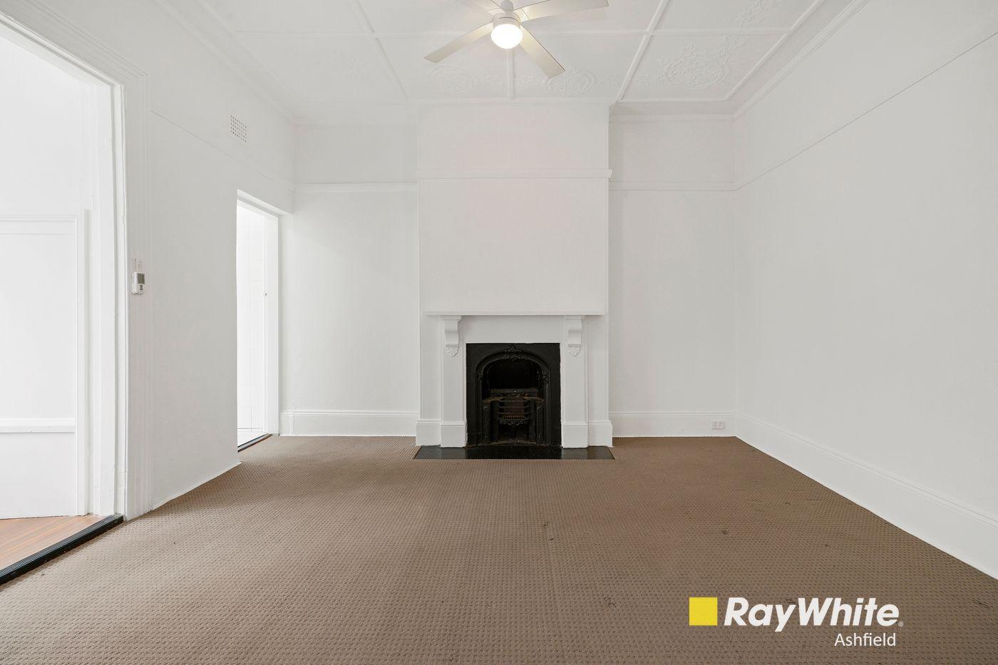 Superbly Located Studio!