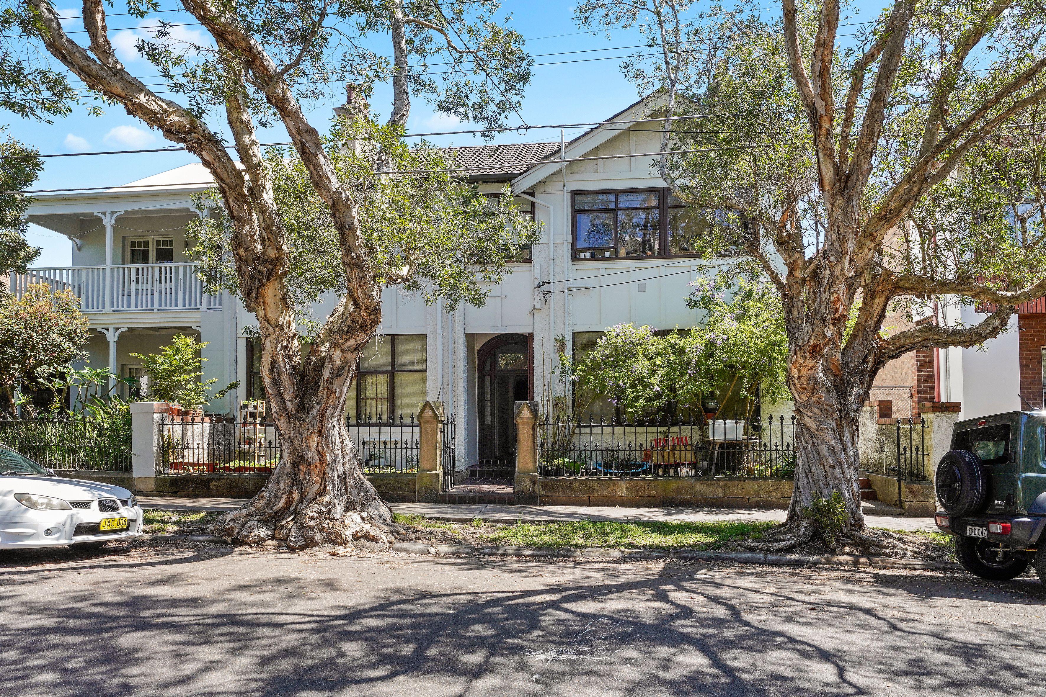 Superbly Located Studio!