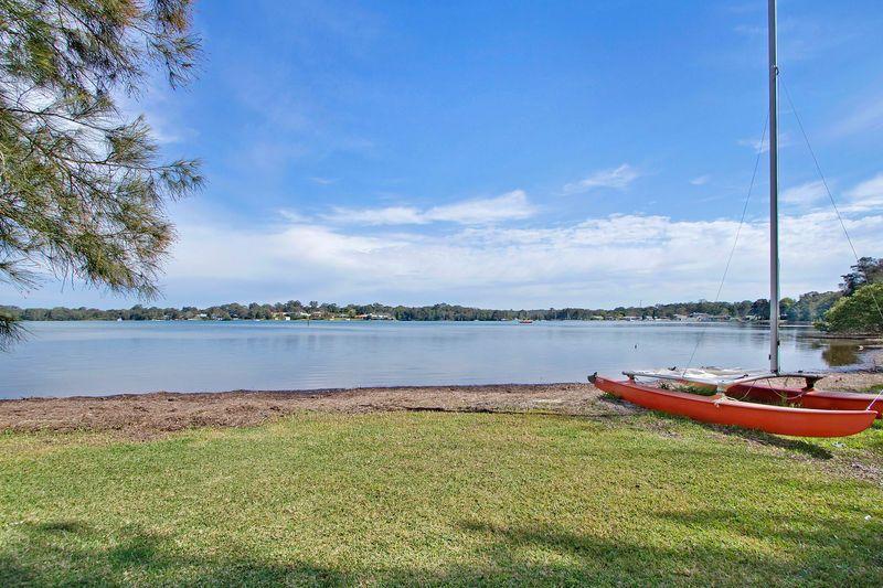 Waterfront Living on Barden's Bay