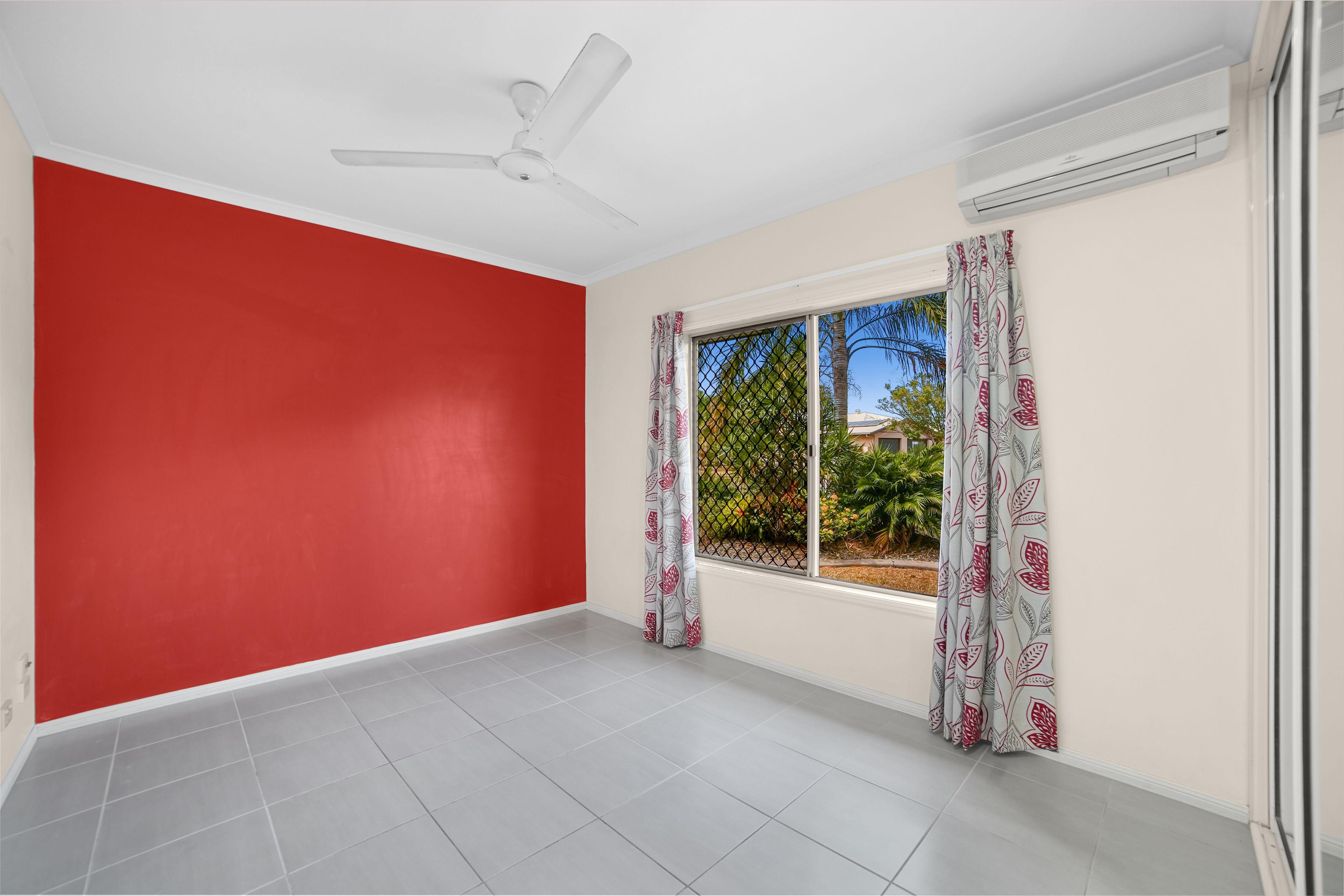 Large Well Kept Family Home