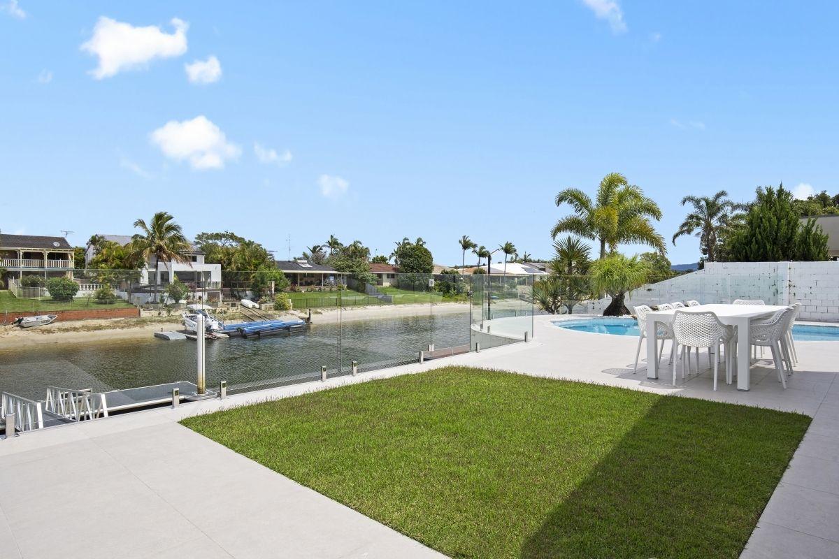 Stunning Waterfront Living