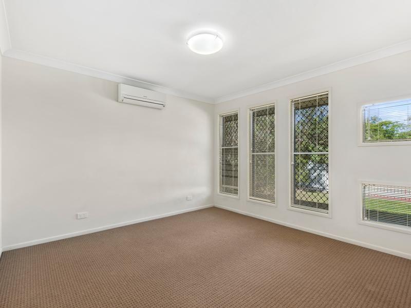 Low Maintenance Family Living in Oxley