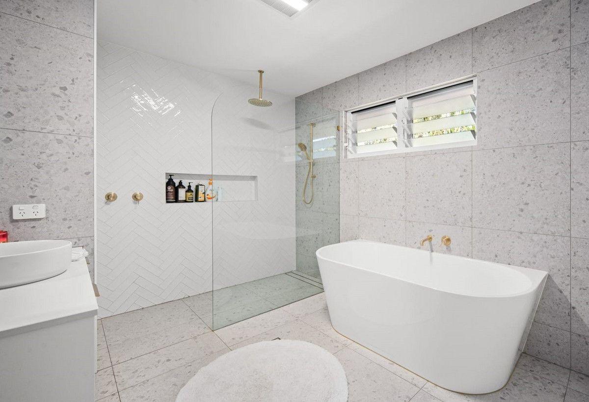 7 Alkira Way, Worongary, QLD 4213 - House for Rent - harcourts.net