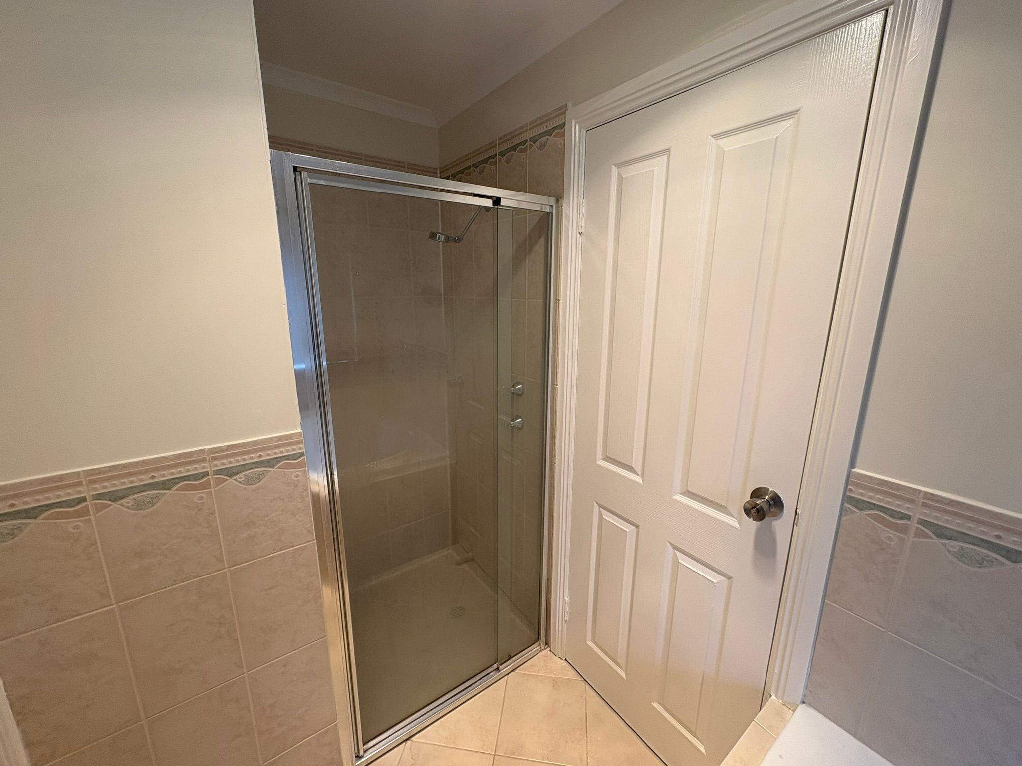 Charming 3-Bedroom Home on Bright Street!