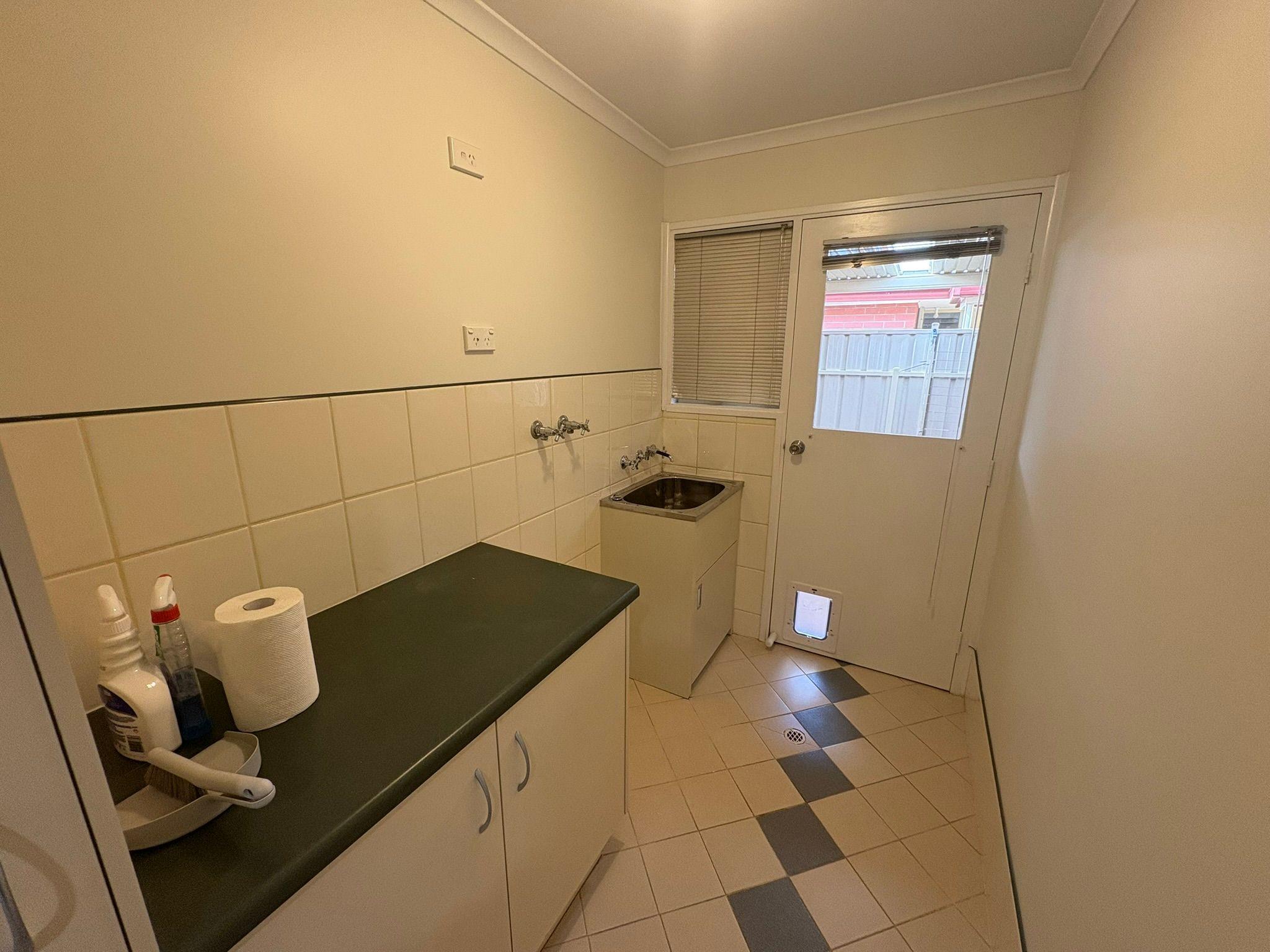 Charming 3-Bedroom Home on Bright Street!