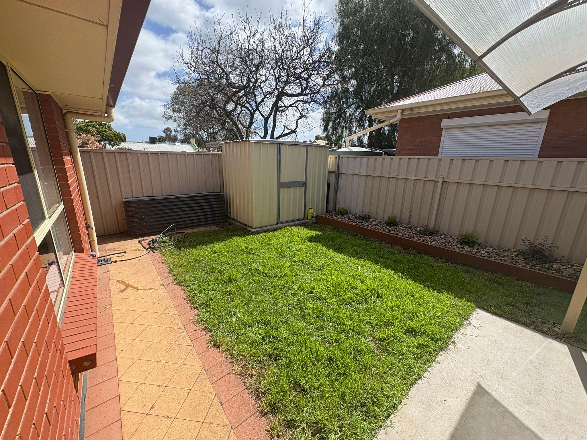 Charming 3-Bedroom Home on Bright Street!