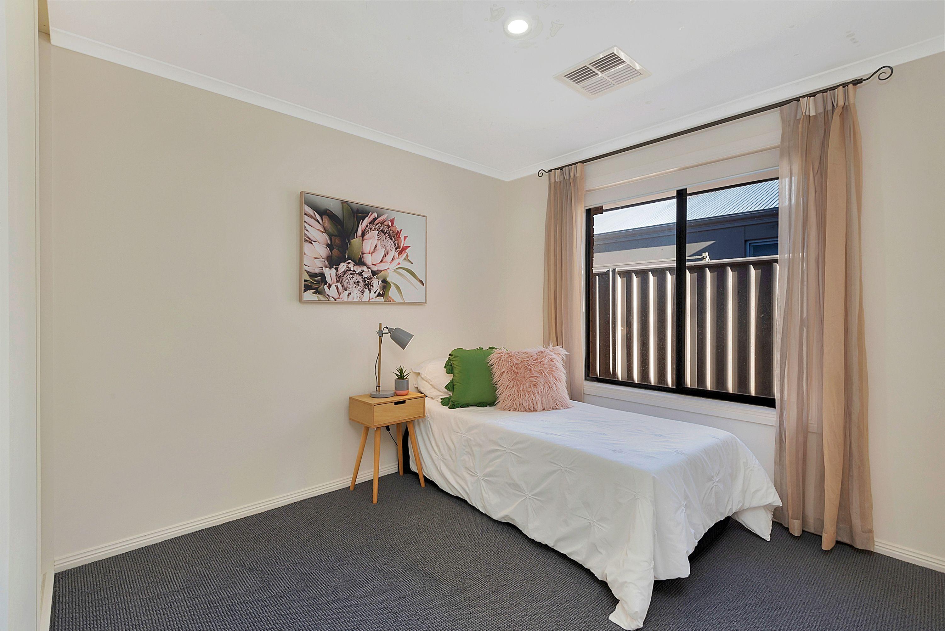 3 BEDROOM BEAUTY!