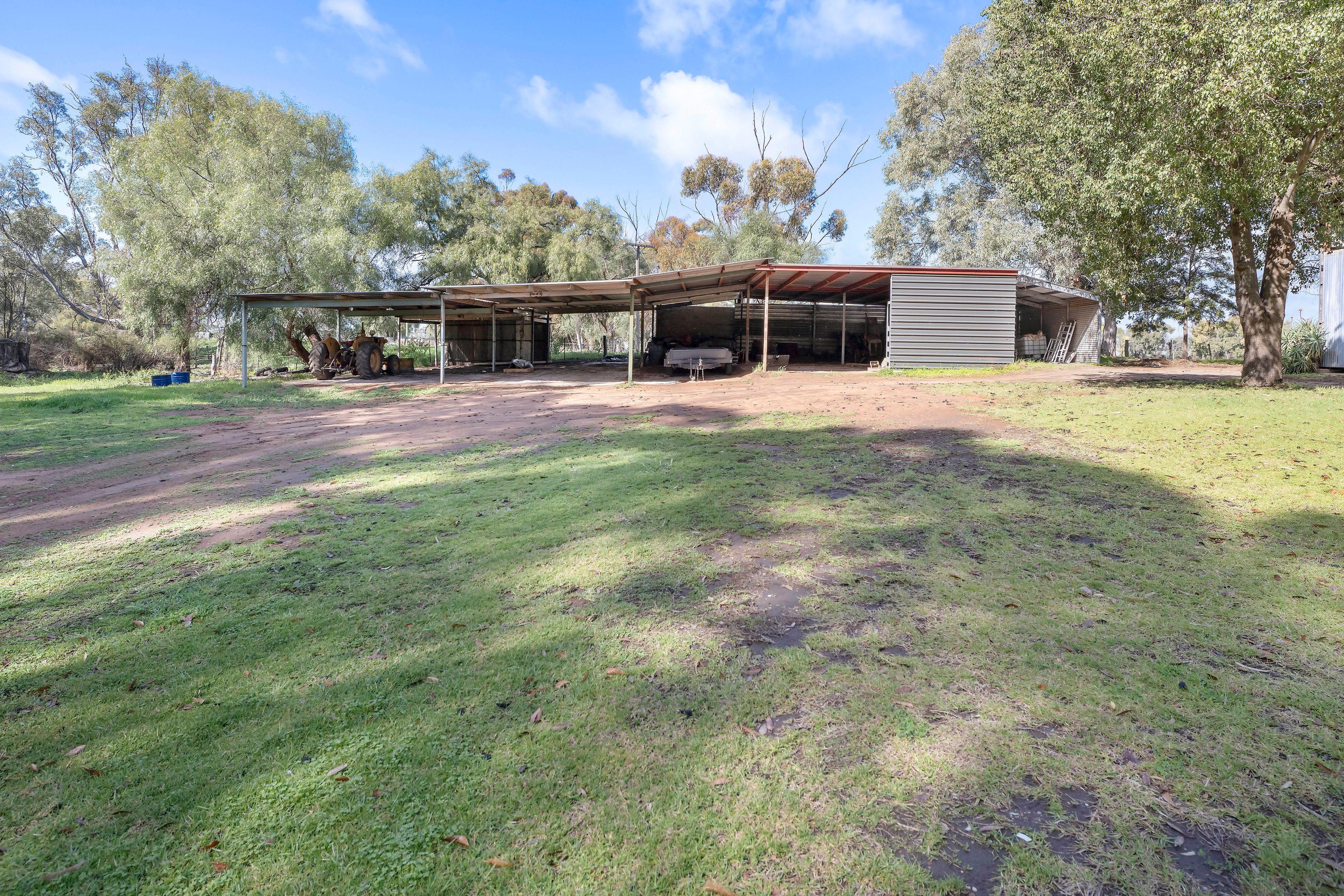 Riverfront Lifestyle Property - Tranquil Retreat on 18.58 Acres (Approx.)