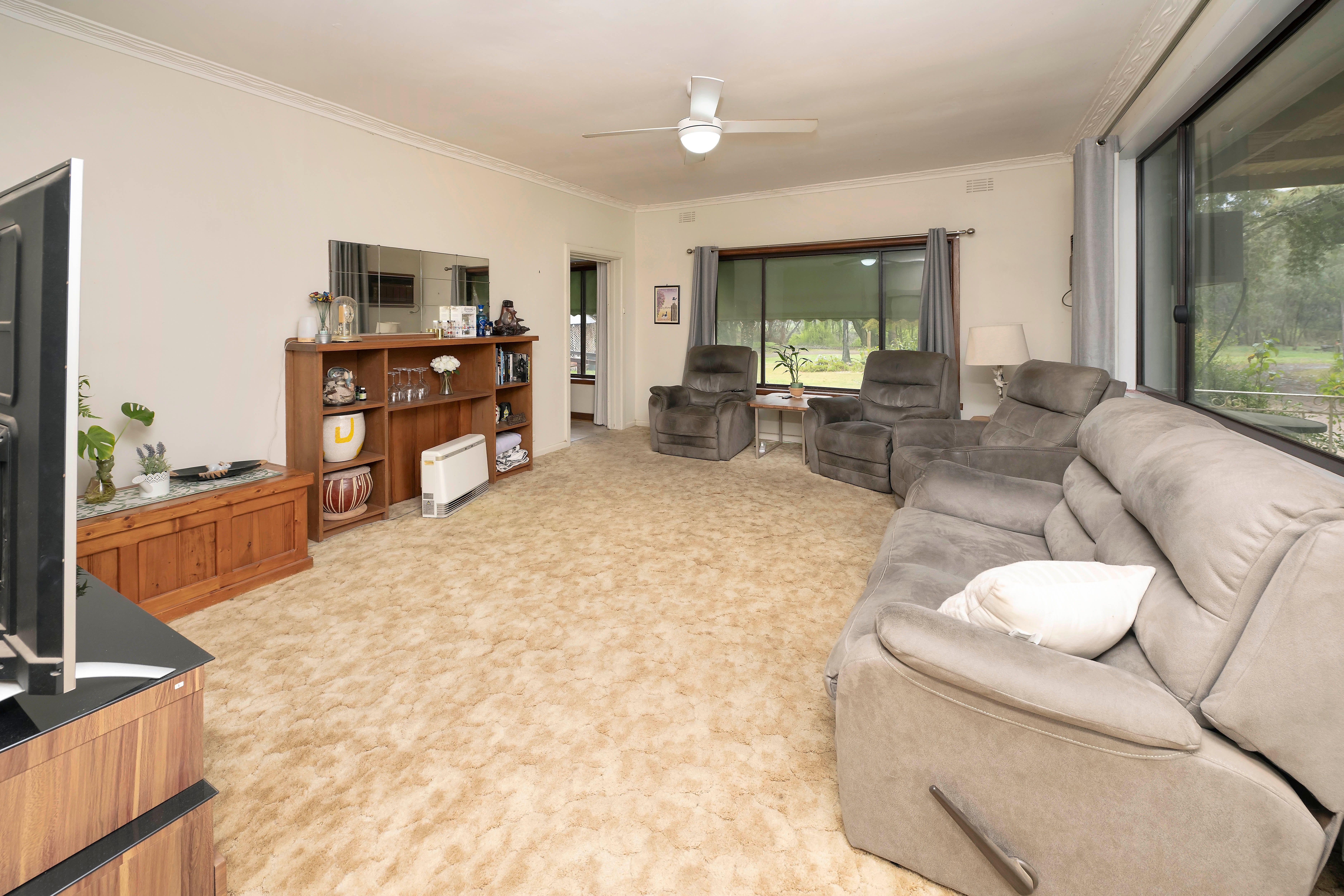 Riverfront Lifestyle Property - Tranquil Retreat on 18.58 Acres (Approx.)