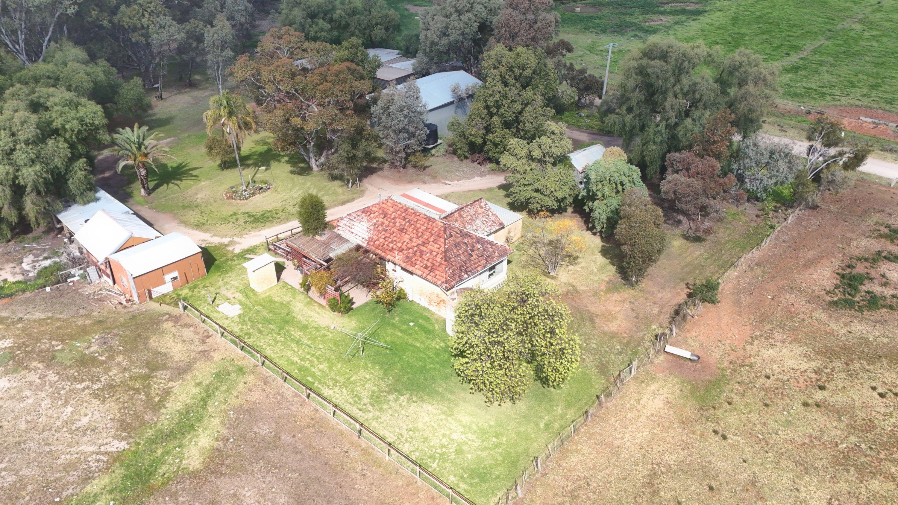 Riverfront Lifestyle Property - Tranquil Retreat on 18.58 Acres (Approx.)