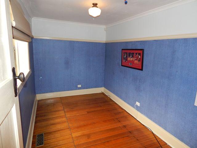 ELEGANT BLEND OF CALIFORNIAN BUNGALOW MEETS VICTORIAN CHARM