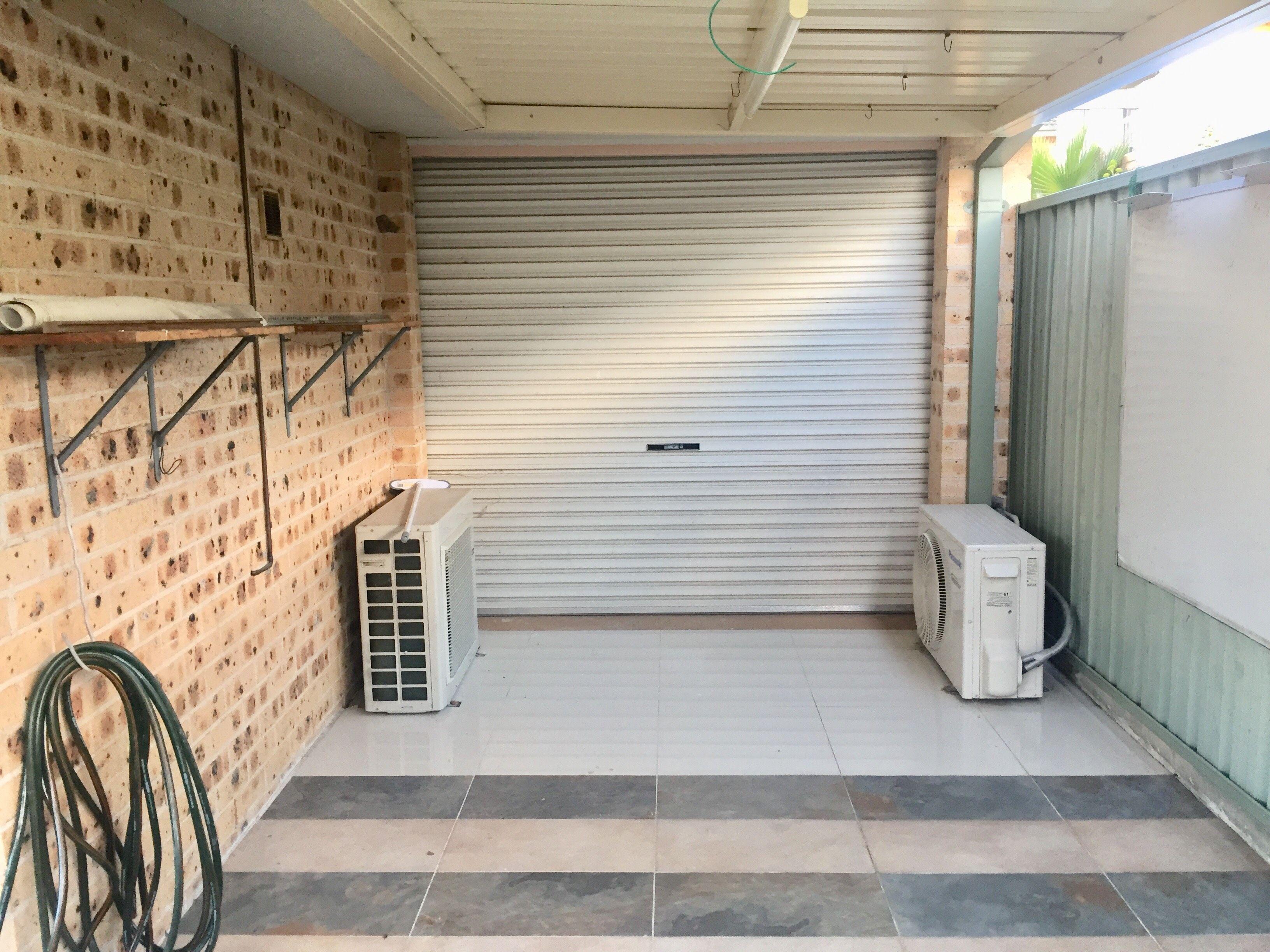 3 BEDROOM TOWNHOUSE IN CANLEY VALE