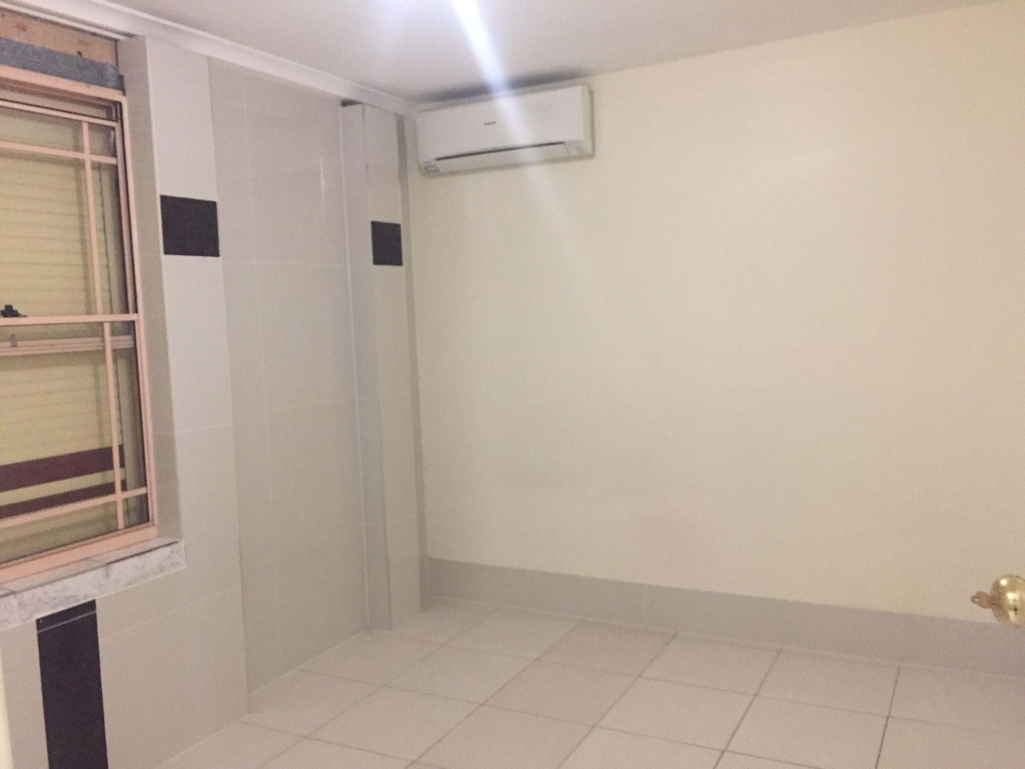 3 BEDROOM TOWNHOUSE IN CANLEY VALE