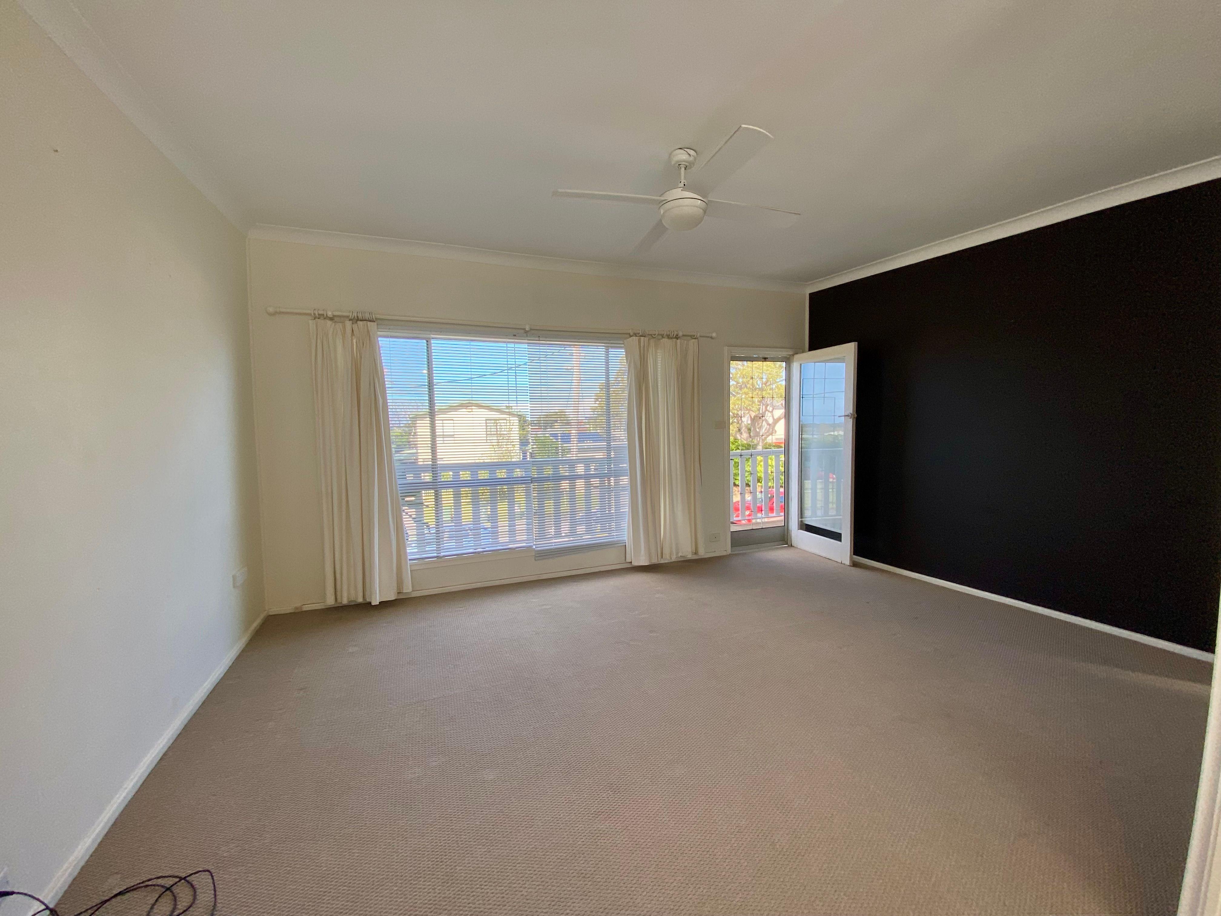 Prop-GPT: House: NSW Greenwell Point, NSW 2540 Home For Rent