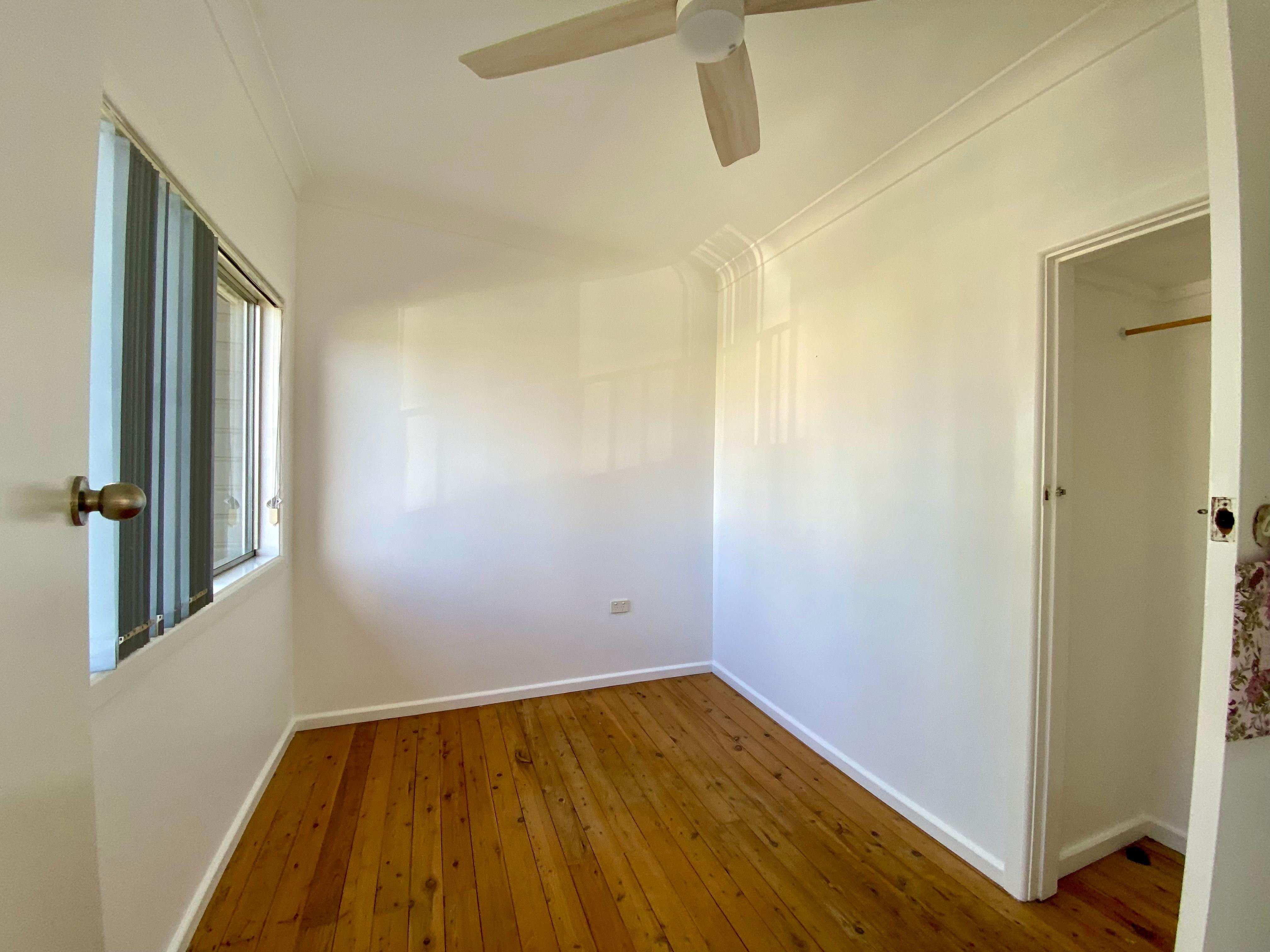 Convenient Location - 2 Bedrooms - 1 Bathroom