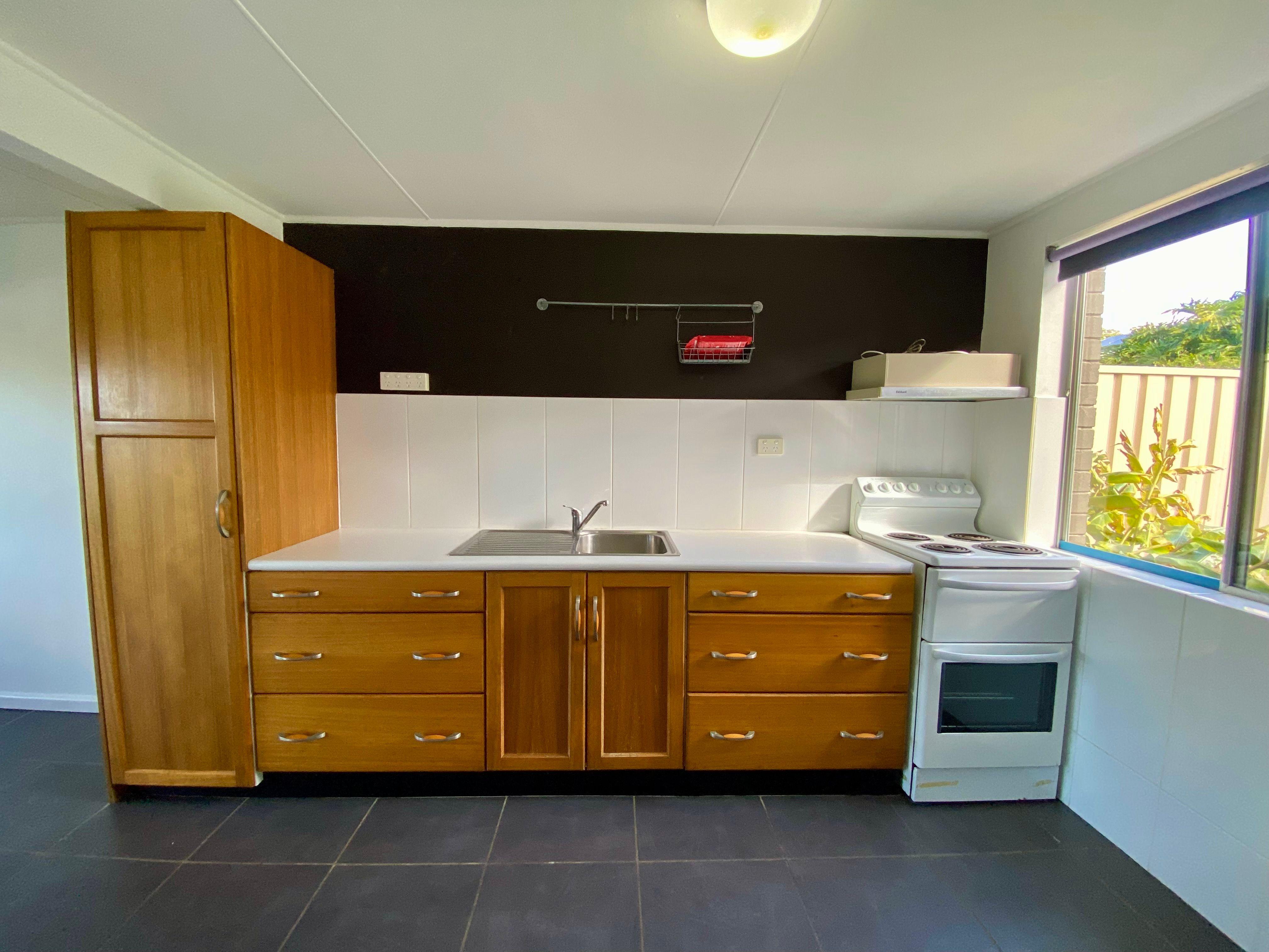 Convenient Location - 2 Bedrooms - 1 Bathroom