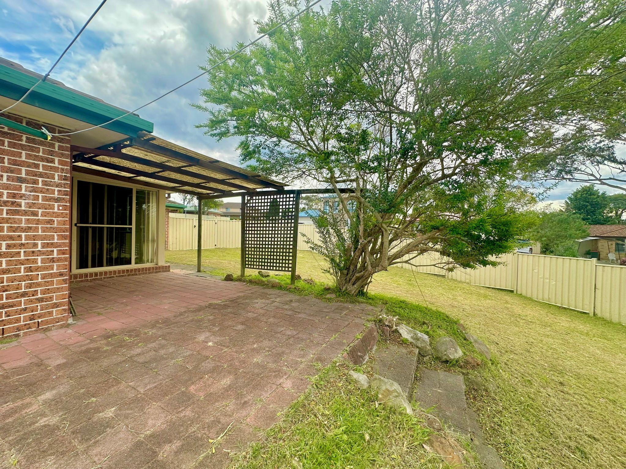 Family-Friendly Living Close to Schools & Shops