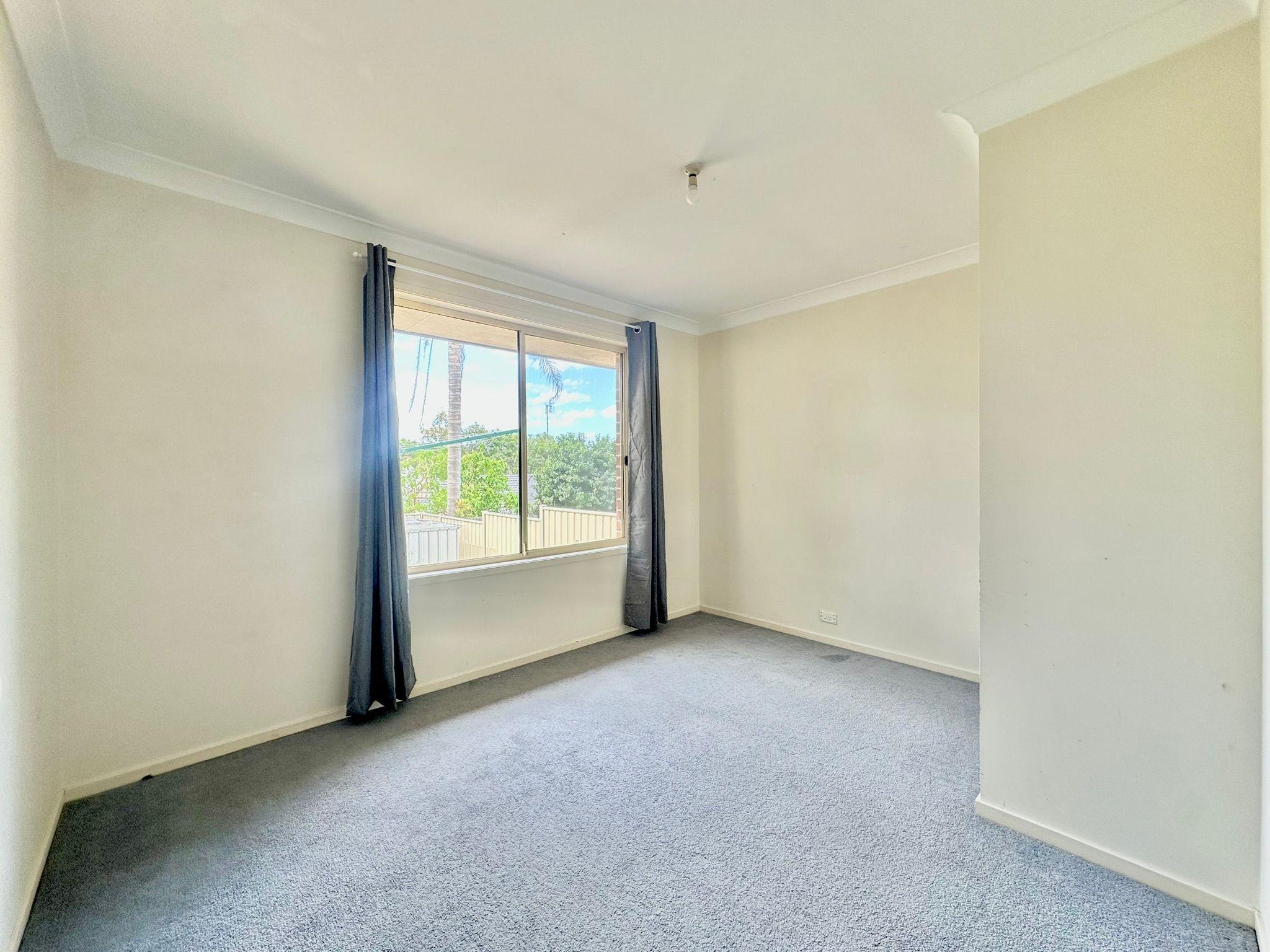 Family-Friendly Living Close to Schools & Shops