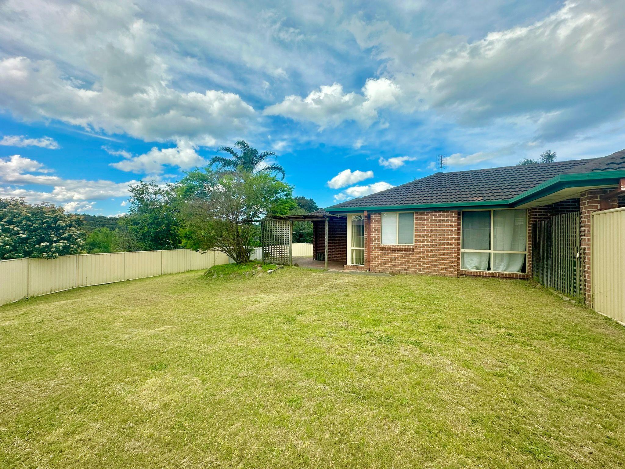 Family-Friendly Living Close to Schools & Shops