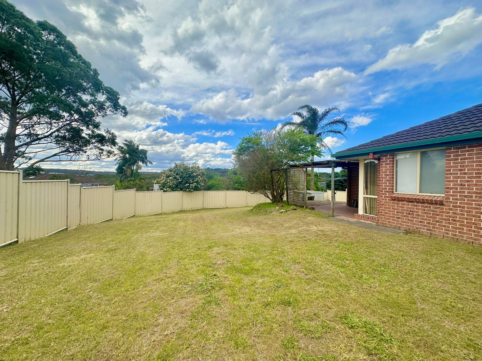 Family-Friendly Living Close to Schools & Shops