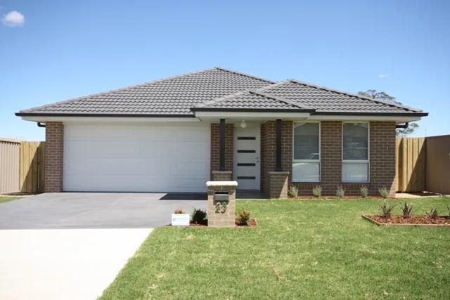 Prop-GPT: House: NSW Spring Farm, NSW 2570 Home For Rent