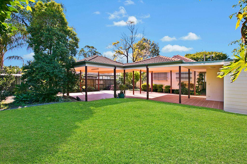 Well positioned home in popular precinct