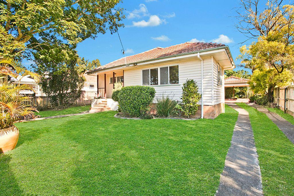 Well positioned home in popular precinct