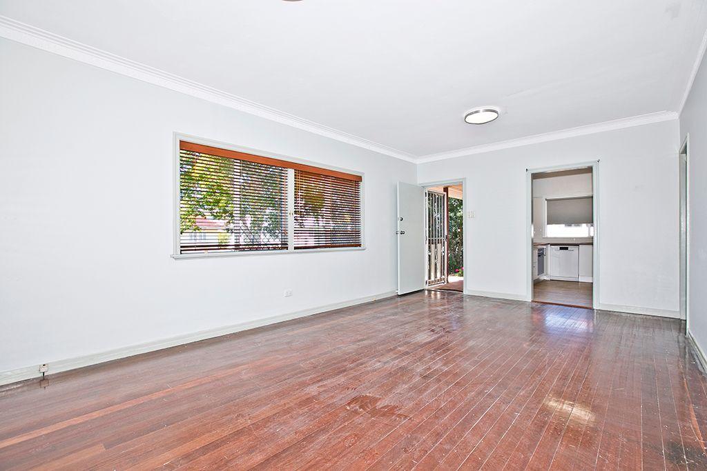 Well positioned home in popular precinct